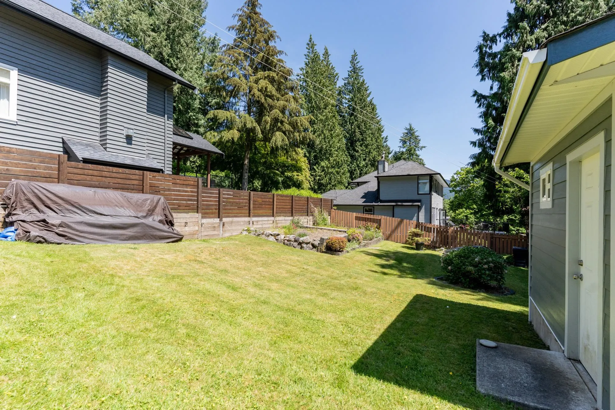 4370 Mountain Highway
