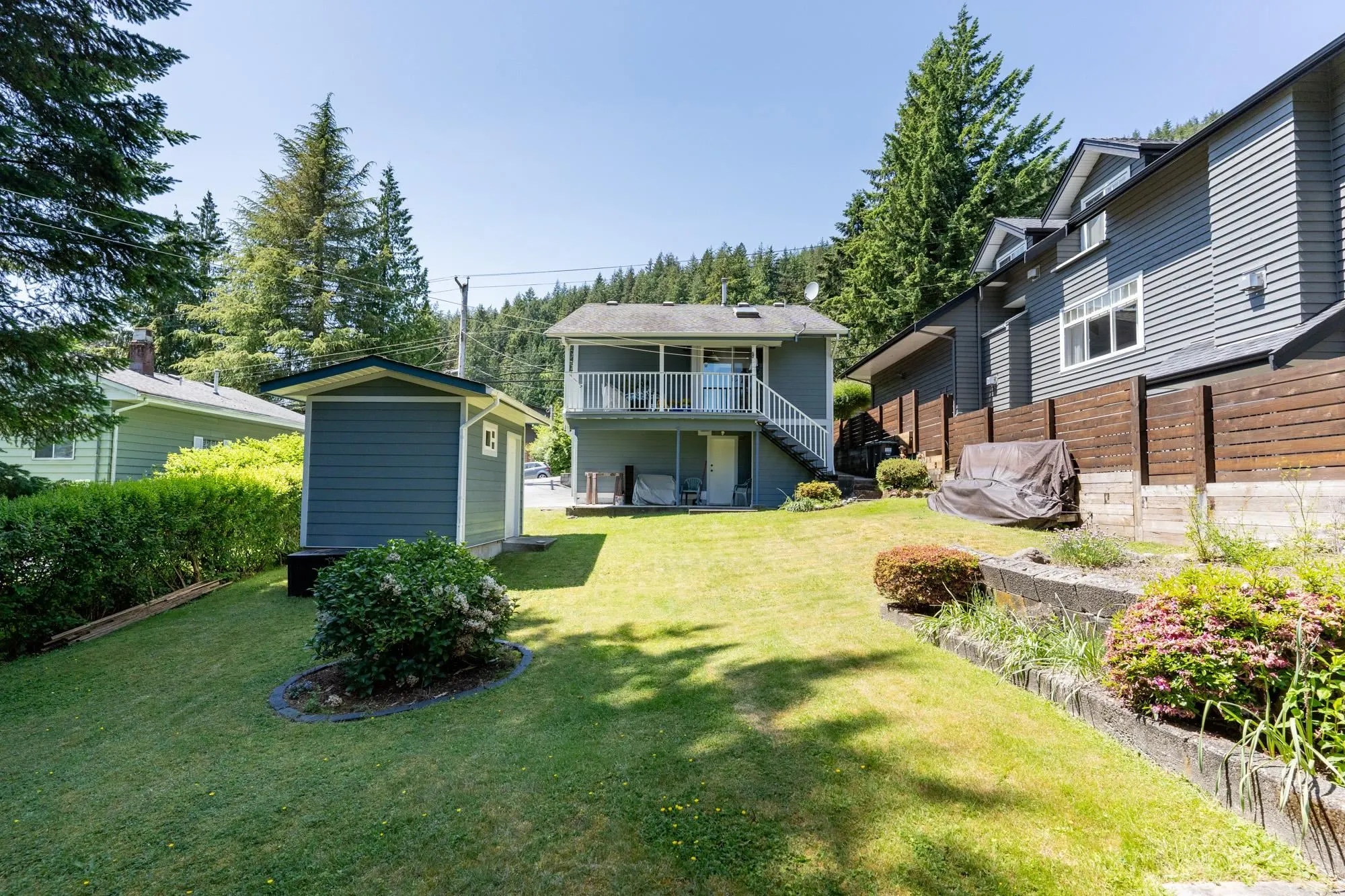 4370 Mountain Highway