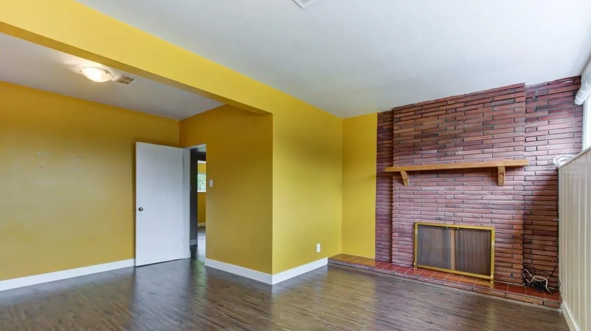 622 Croydon Place