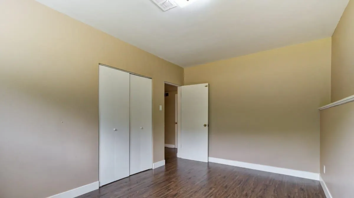 622 Croydon Place