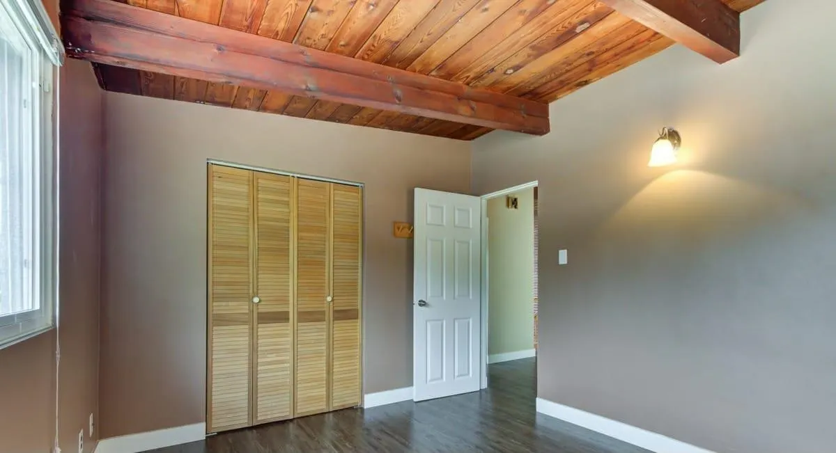 622 Croydon Place
