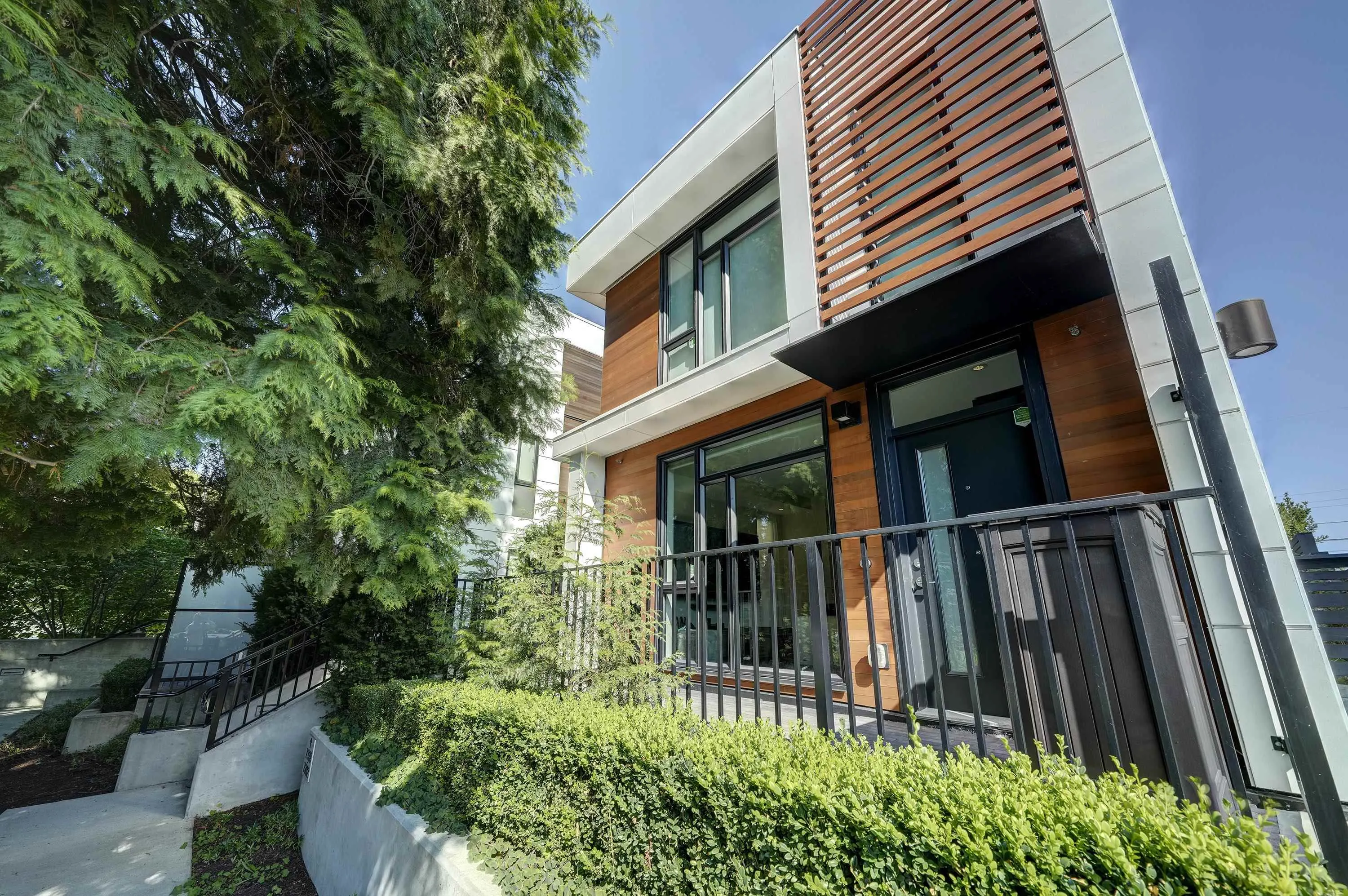 7358 Granville Street