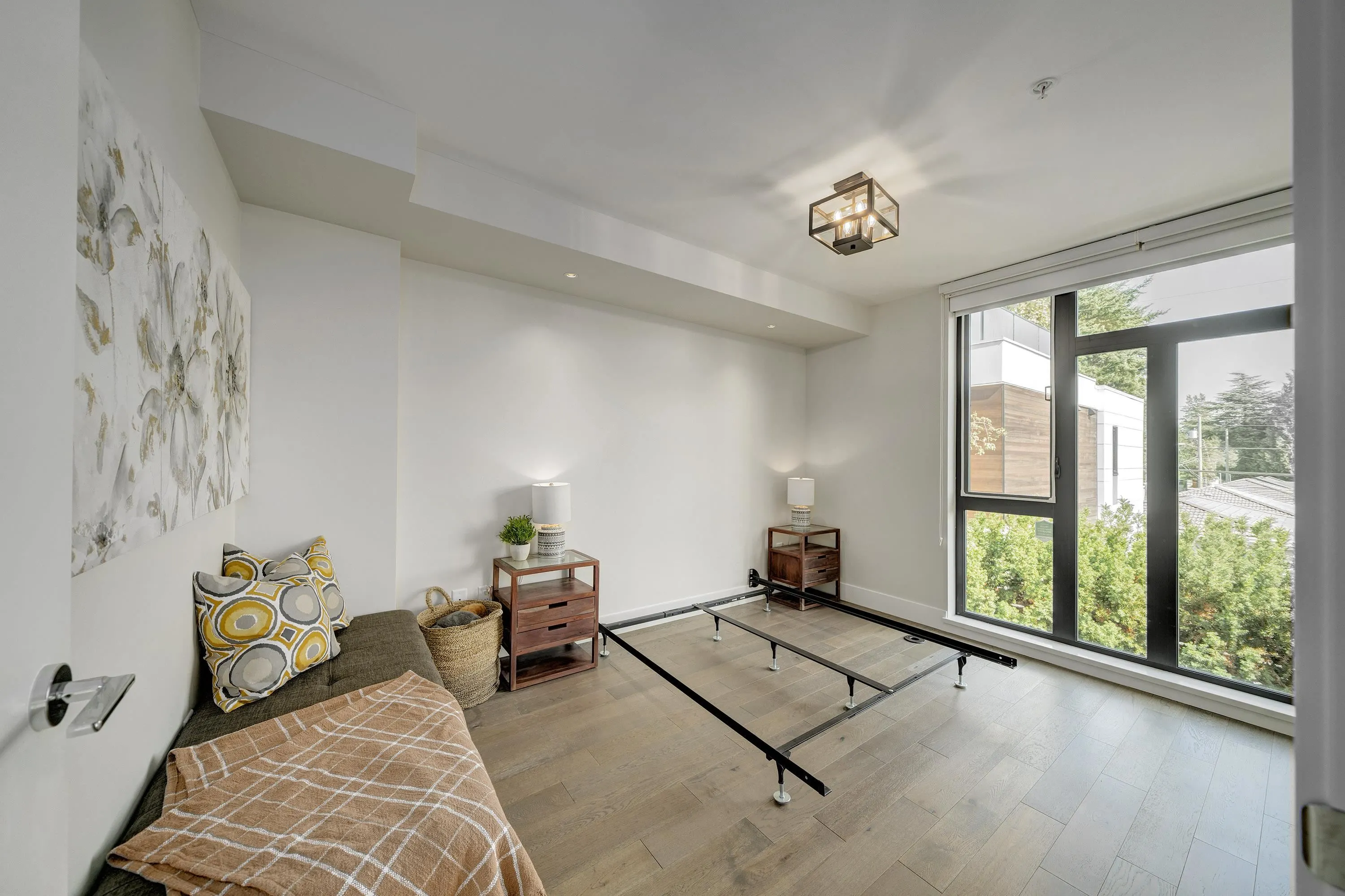 7358 Granville Street
