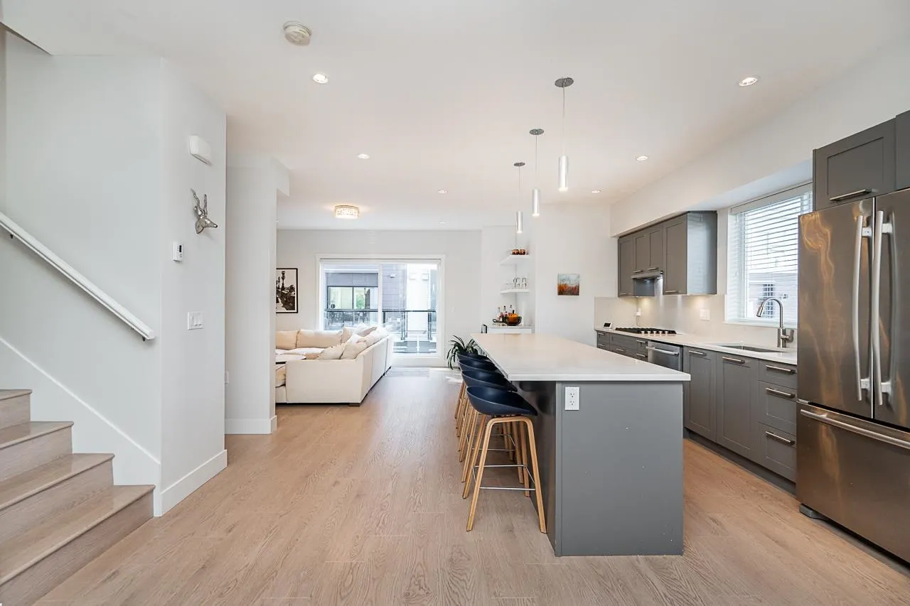 235 2218 Oak Meadows Drive