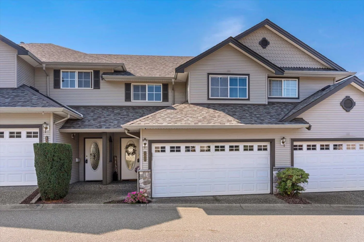 100 46360 Valleyview Road