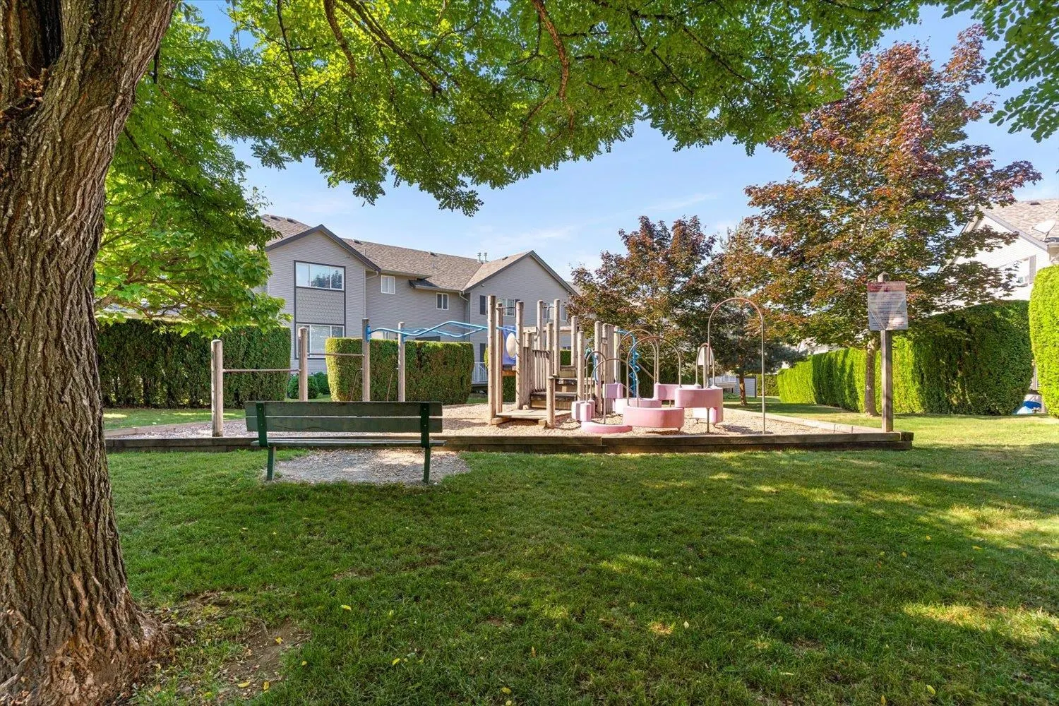 100 46360 Valleyview Road
