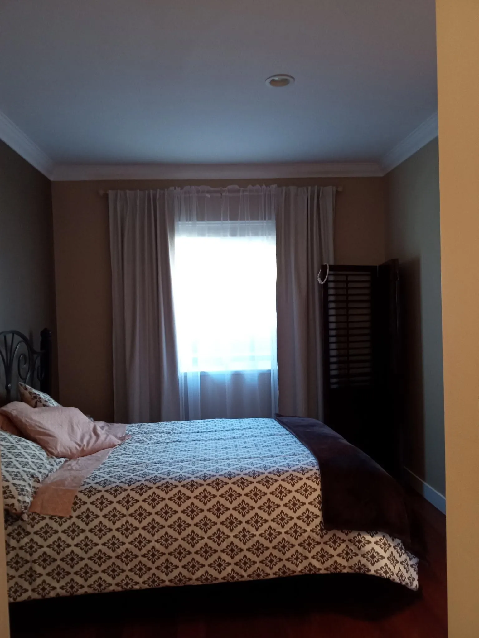 764 Gerussi Lane