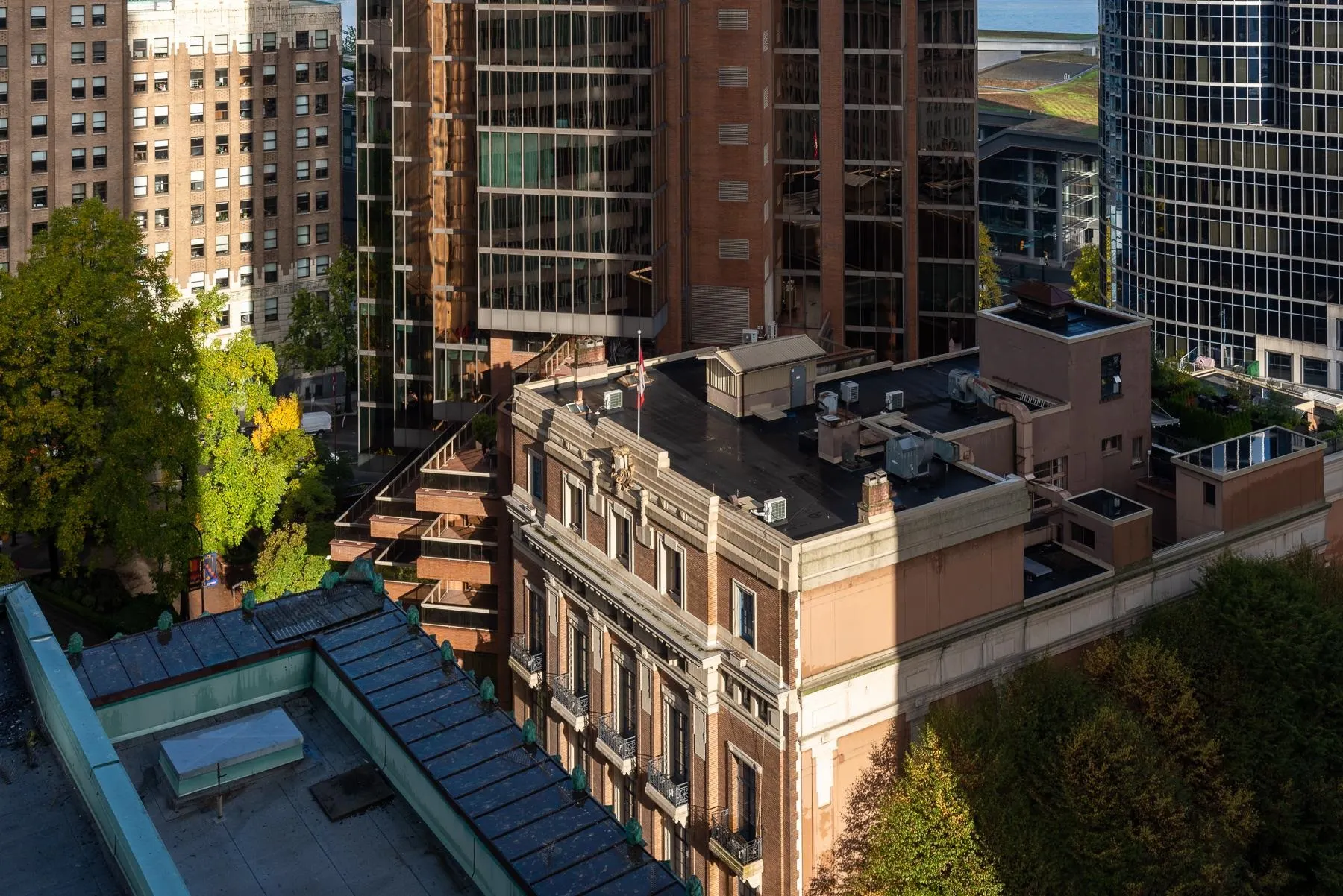 1507 838 W Hastings Street