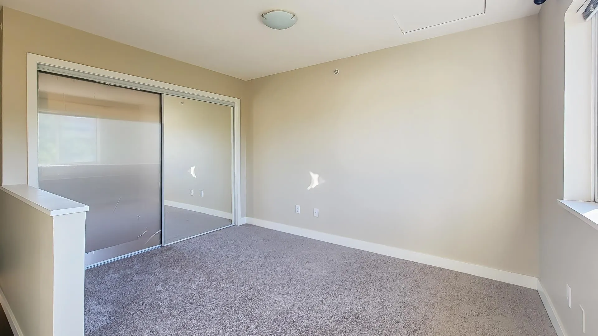 47 15353 100 Avenue