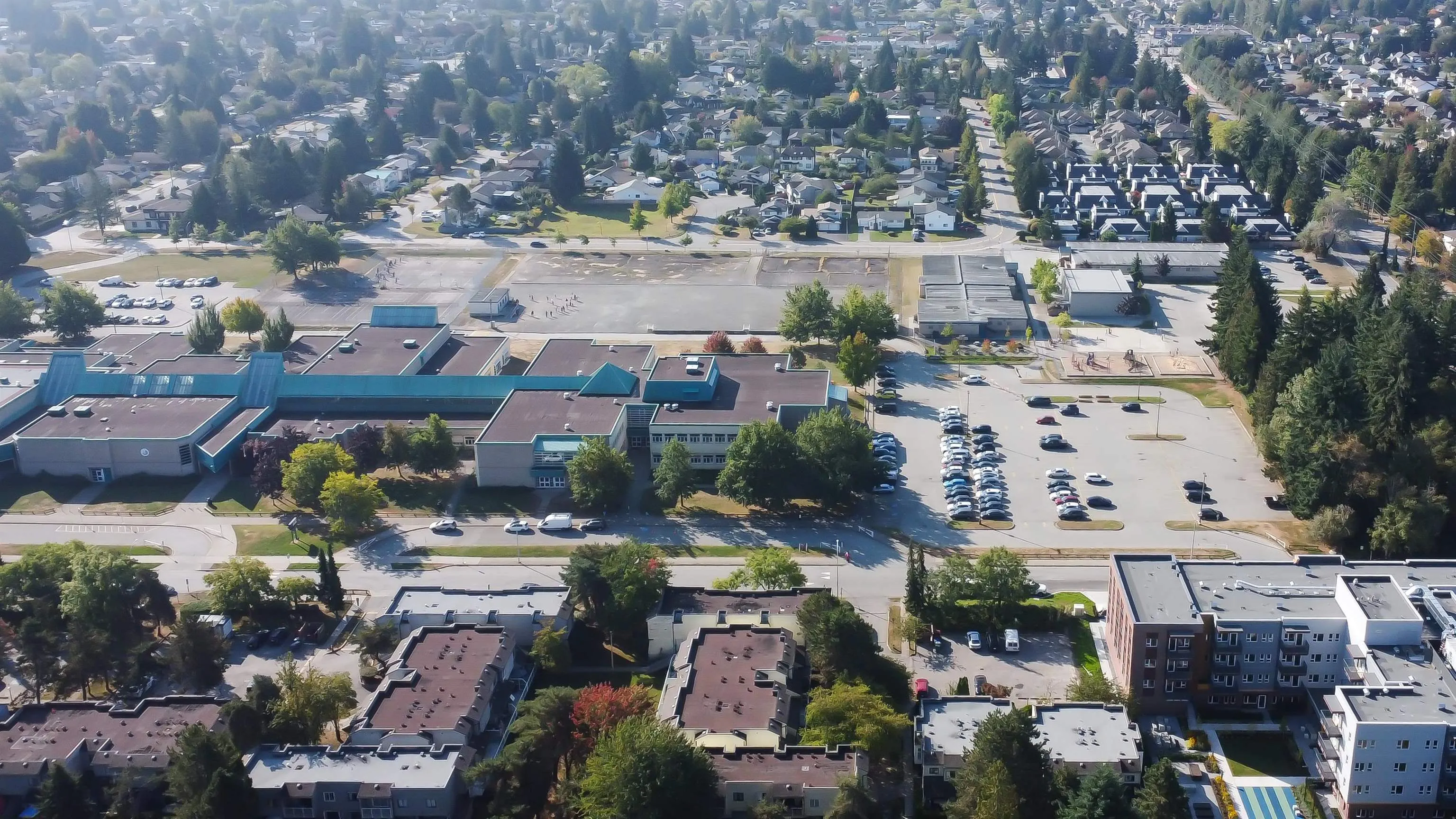 47 15353 100 Avenue