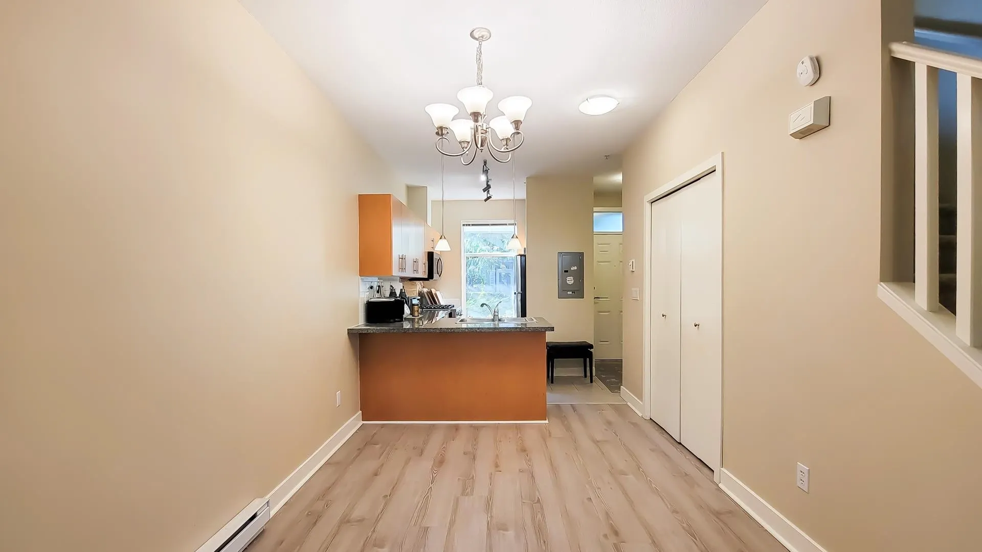 47 15353 100 Avenue