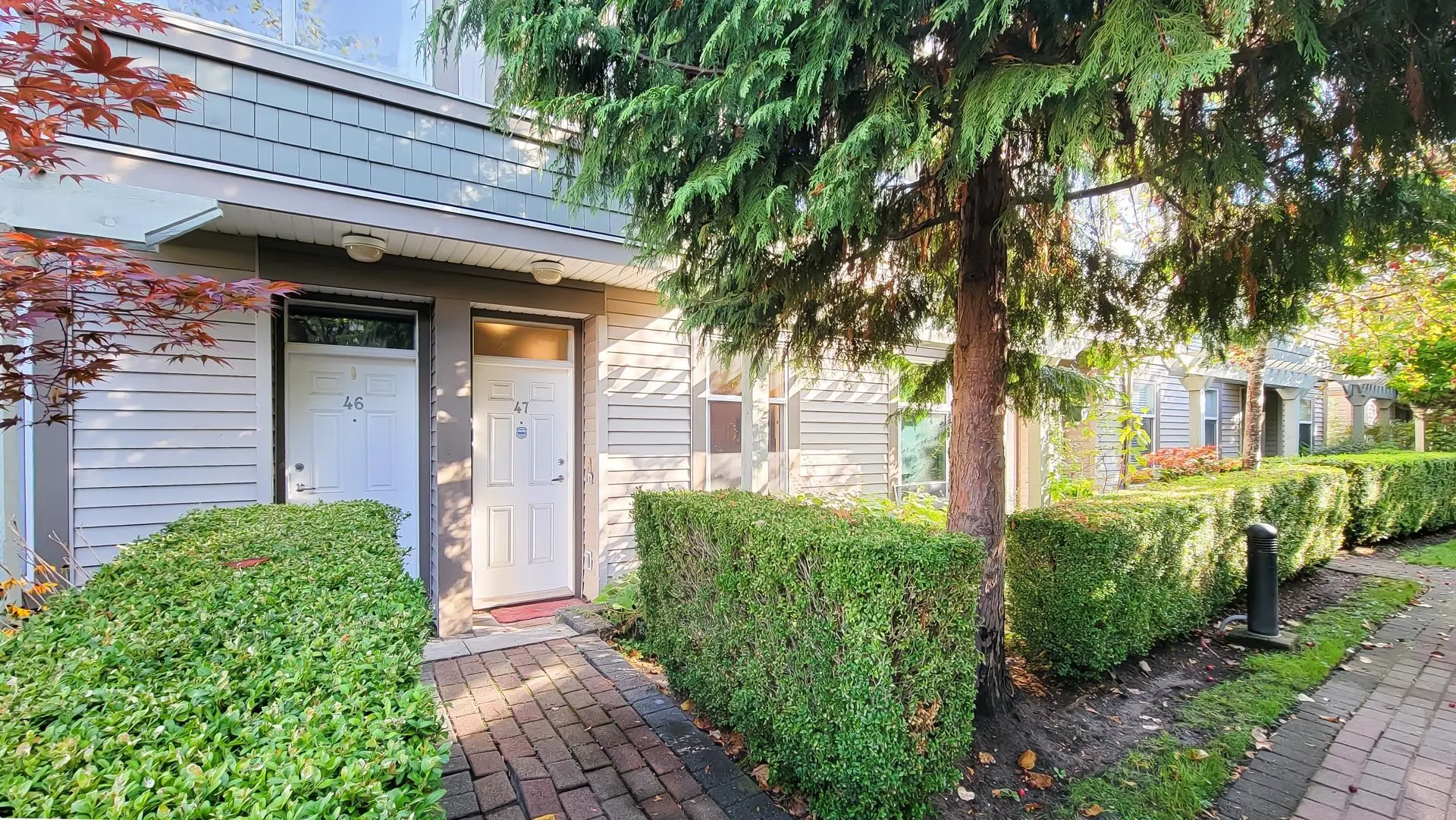 47 15353 100 Avenue
