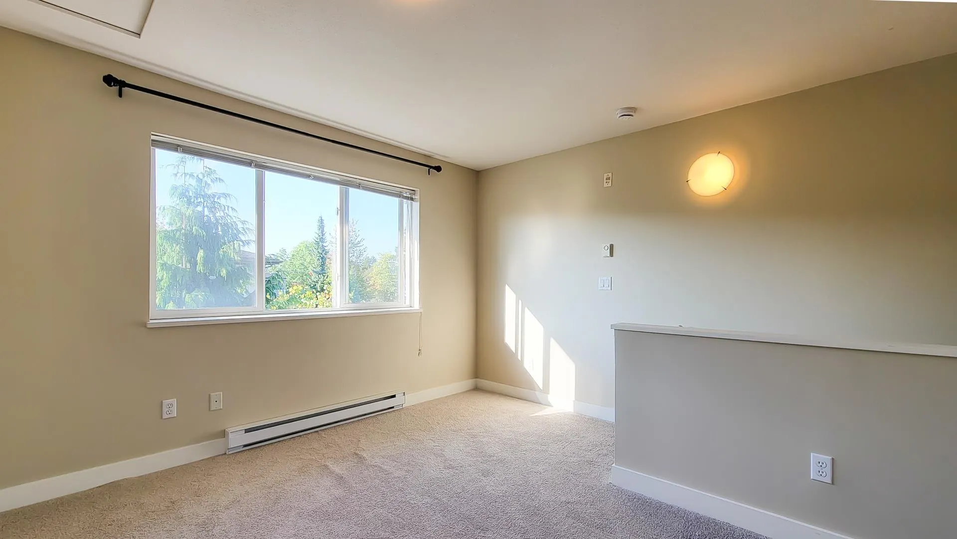 47 15353 100 Avenue