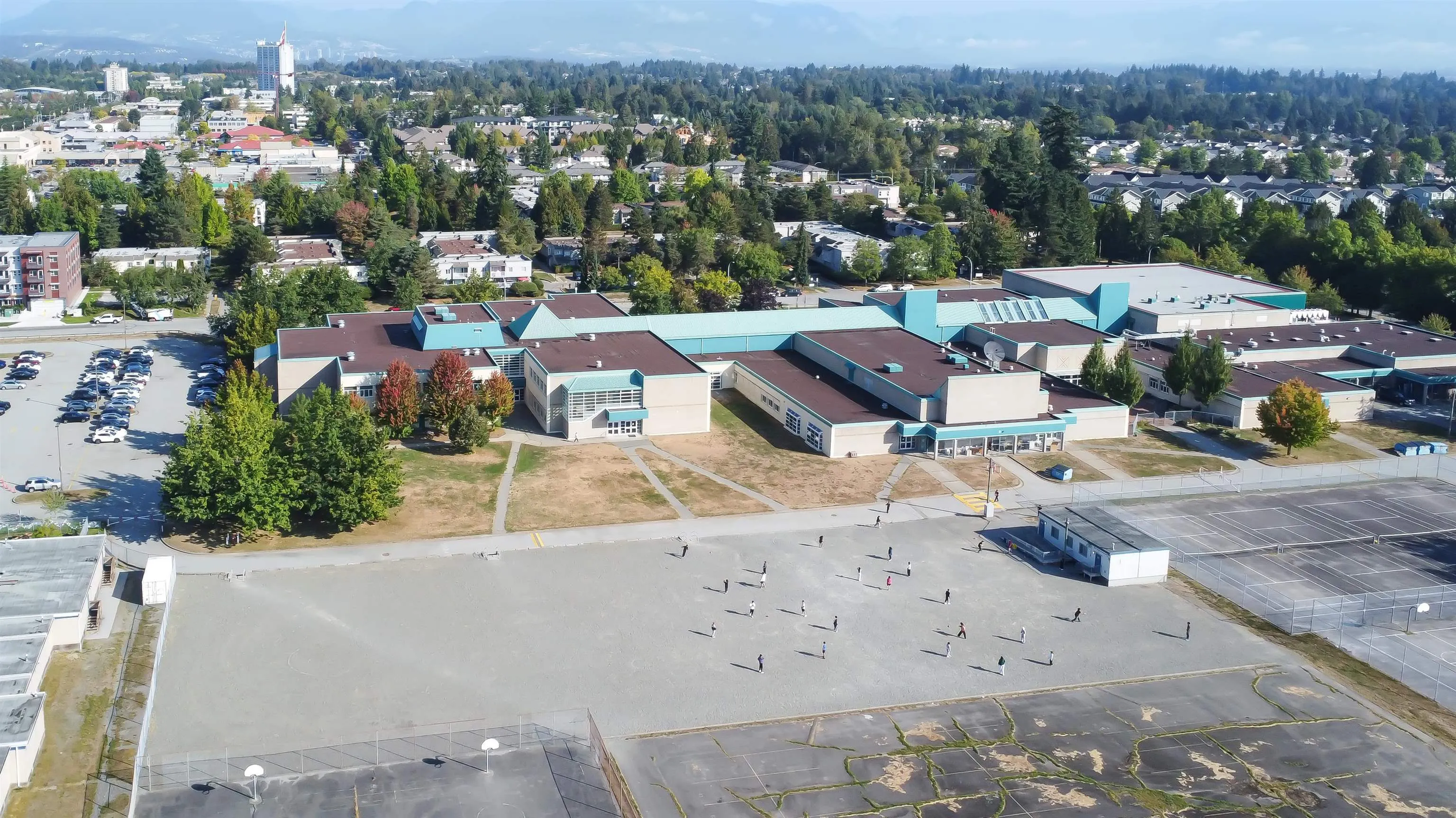 47 15353 100 Avenue