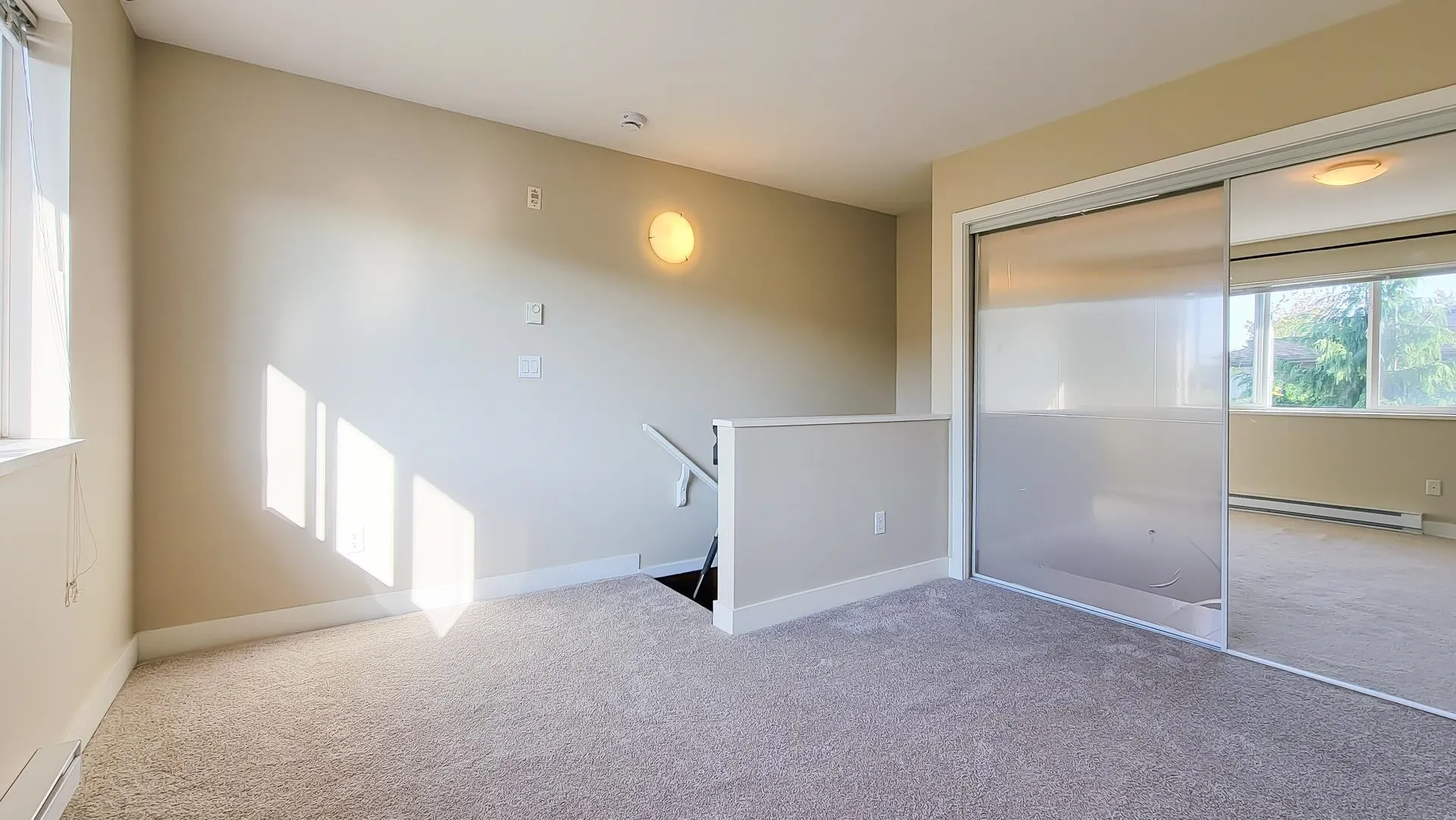 47 15353 100 Avenue