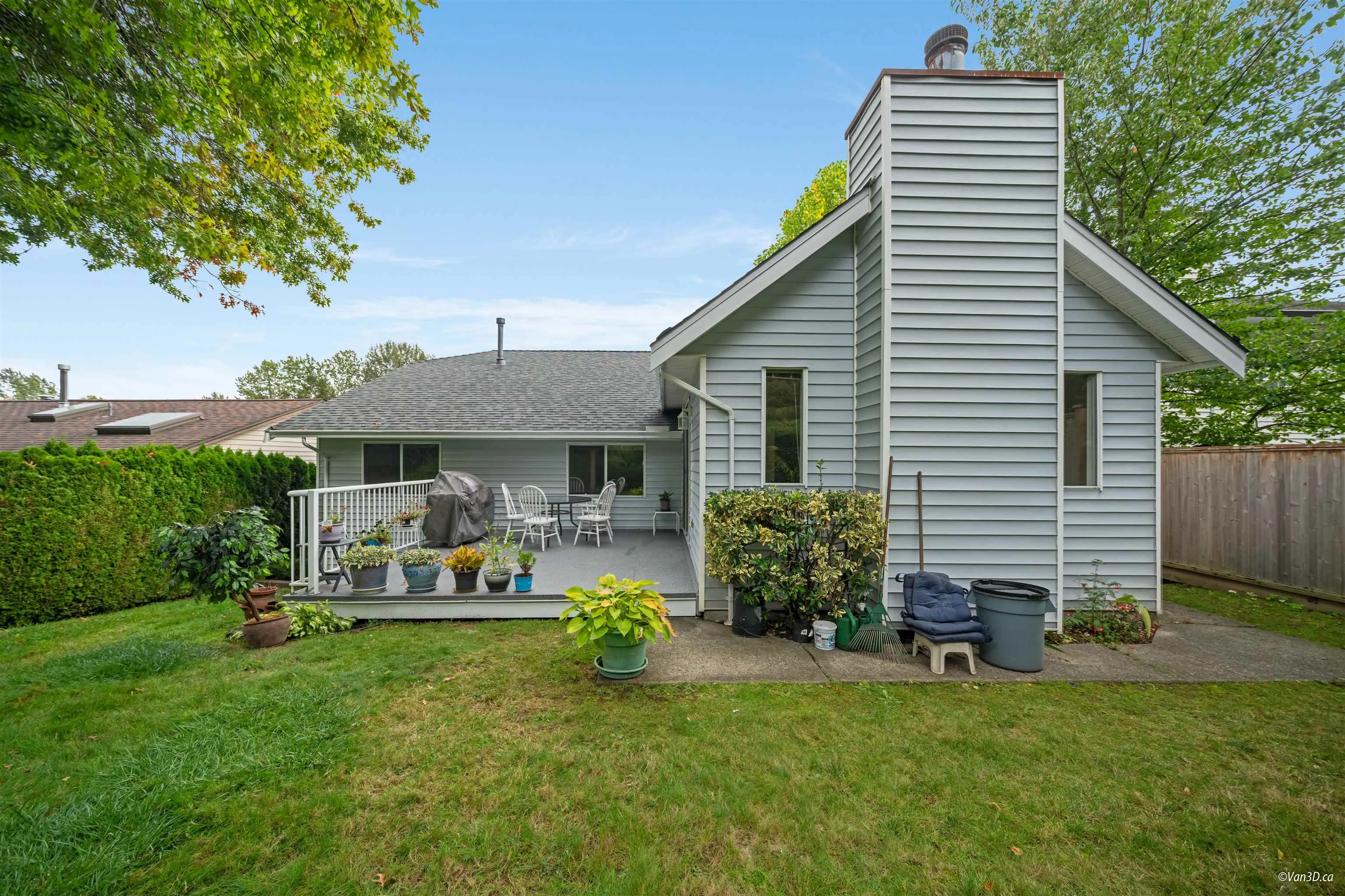 2777 Cultus Court