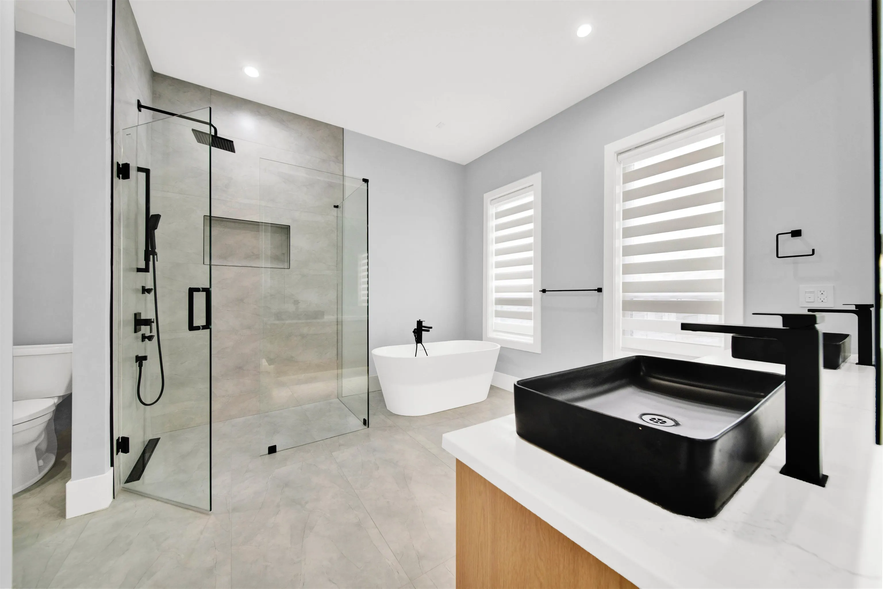 14169 75 A  Surrey Bc Avenue