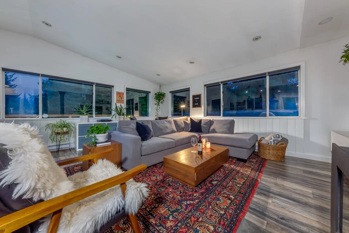 8216 Valley Drive