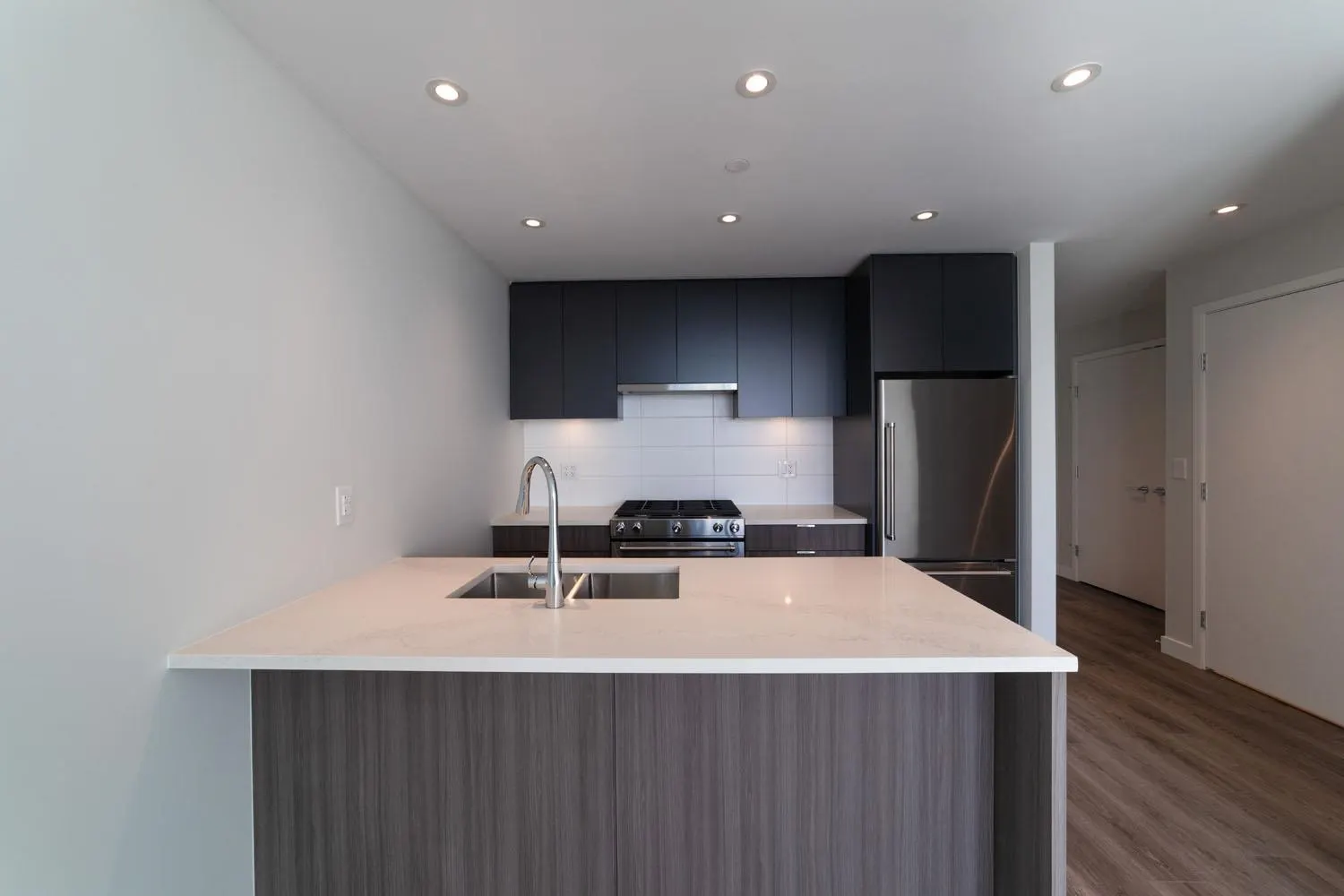 1403 3430 Kent Avenue