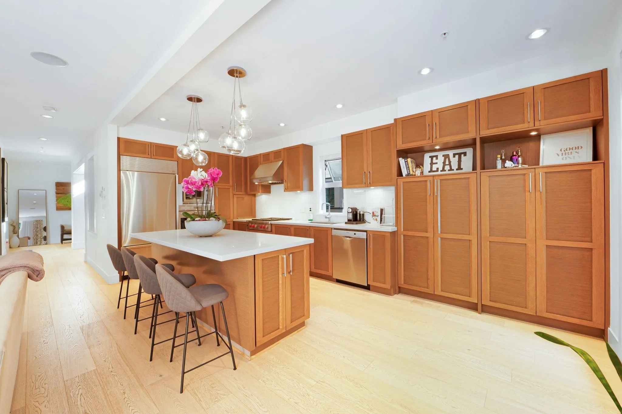 20 555 Raven Woods Drive