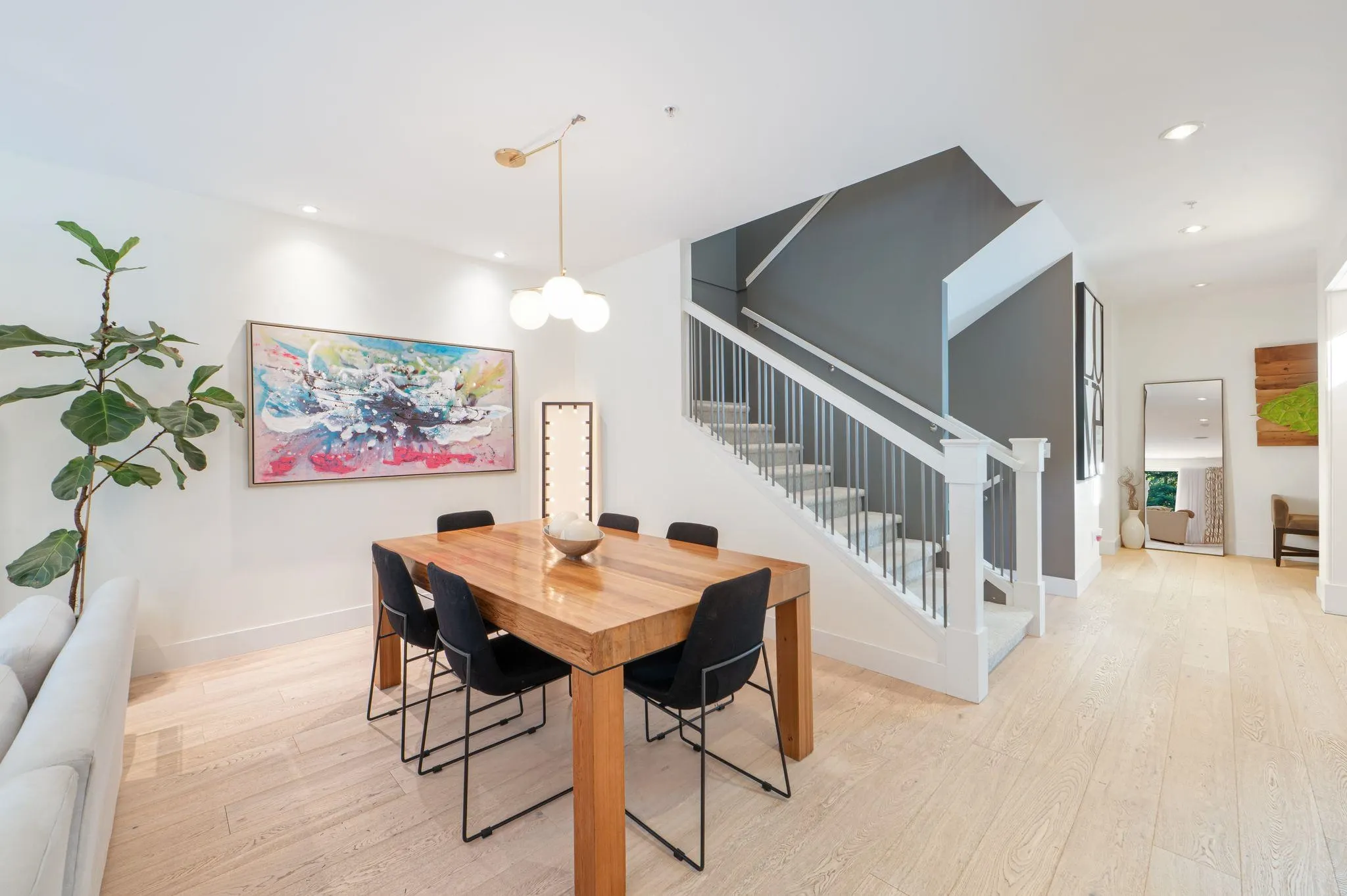 20 555 Raven Woods Drive