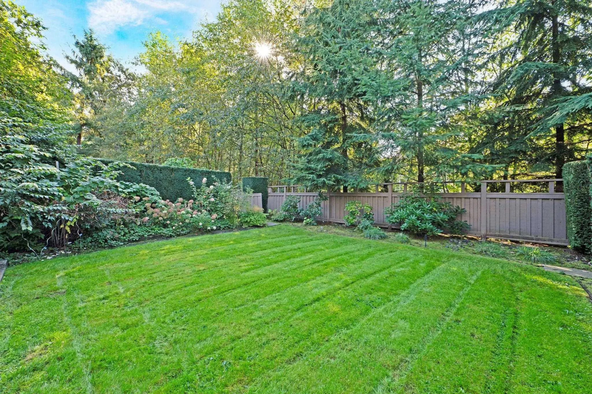 20 555 Raven Woods Drive