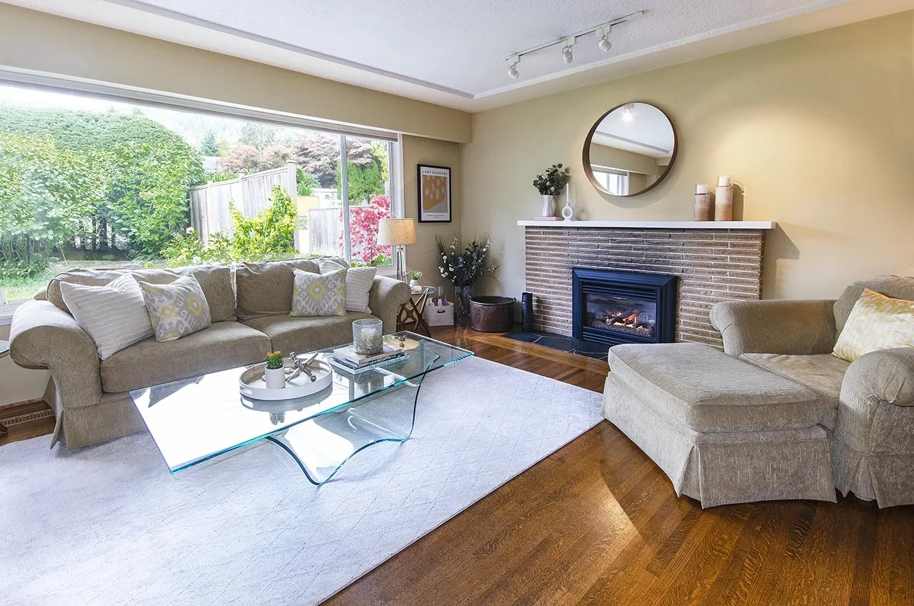 19 Glenmore Drive