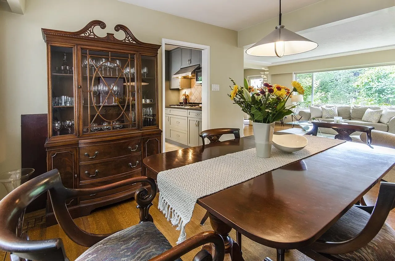 19 Glenmore Drive