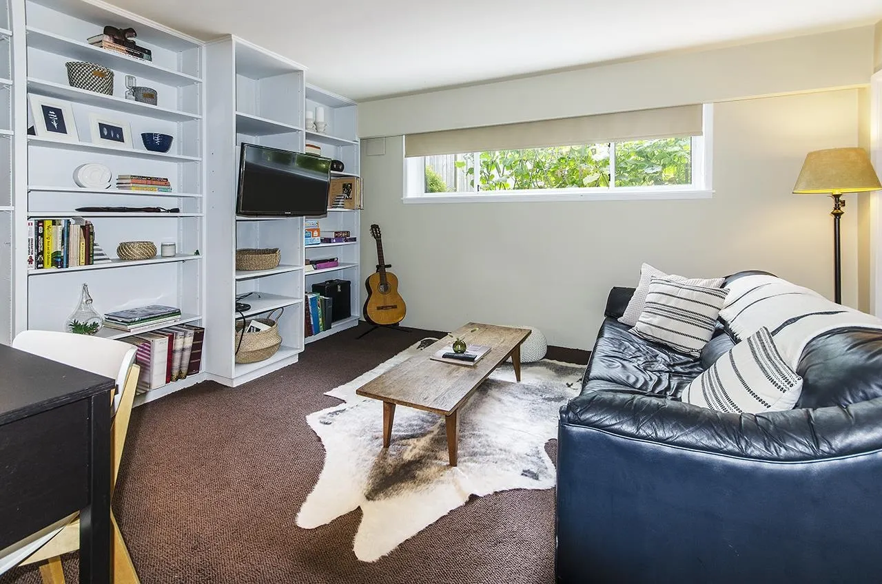 19 Glenmore Drive