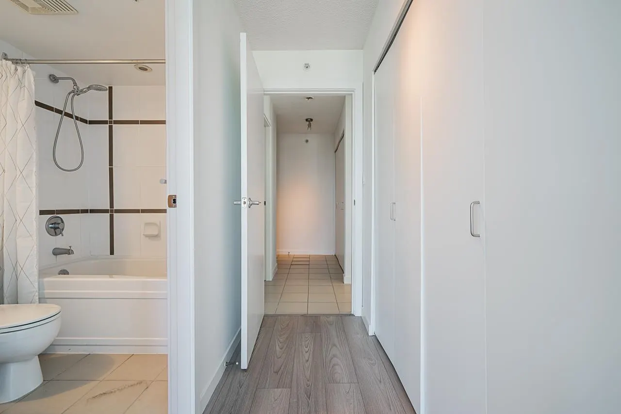 3007 610 Granville Street