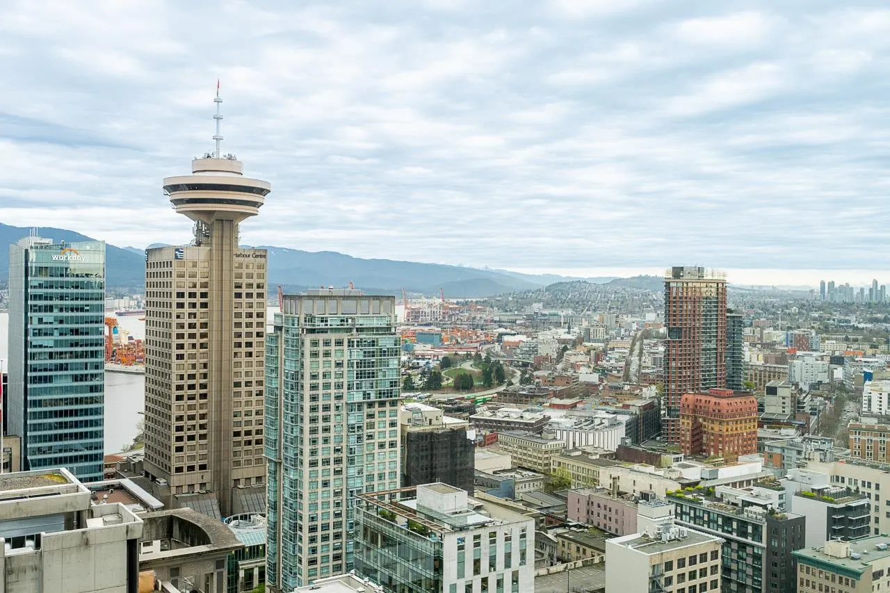 3007 610 Granville Street