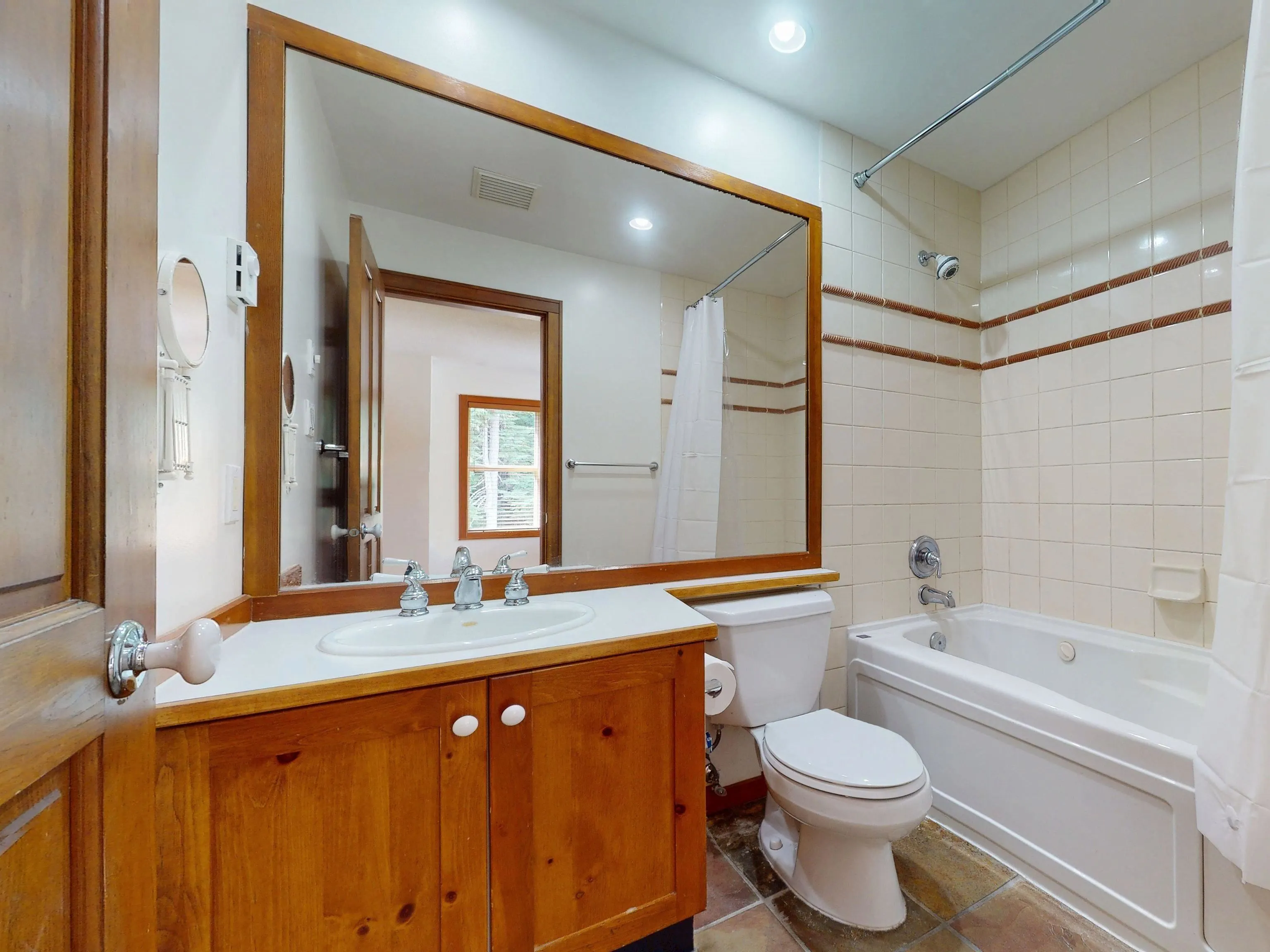 5 4661 Blackcomb Way