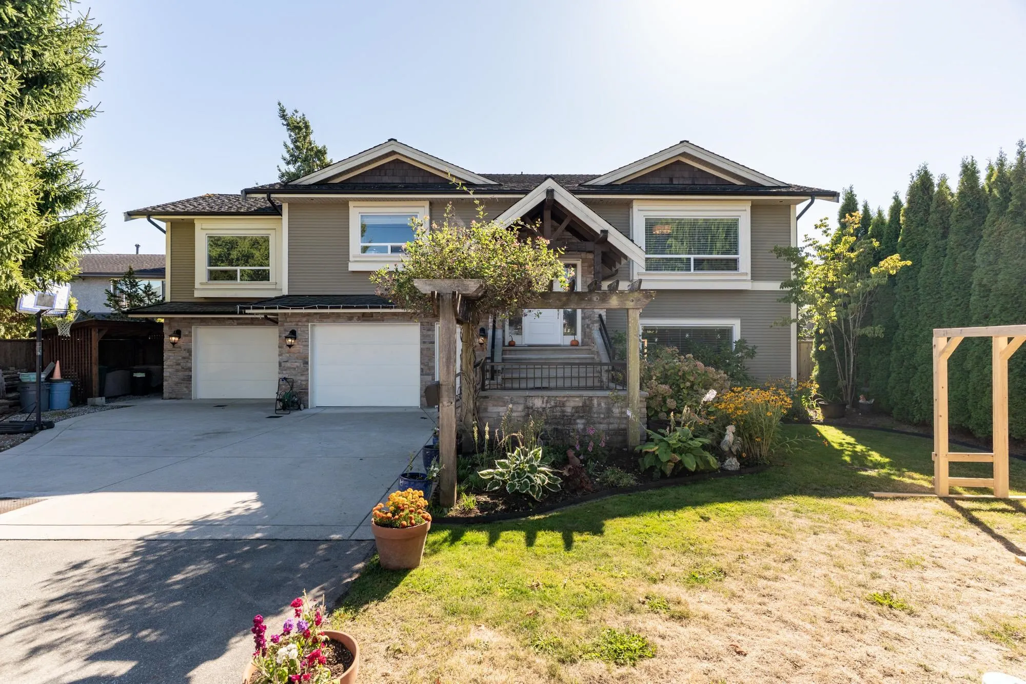 6098 Brodie Road
