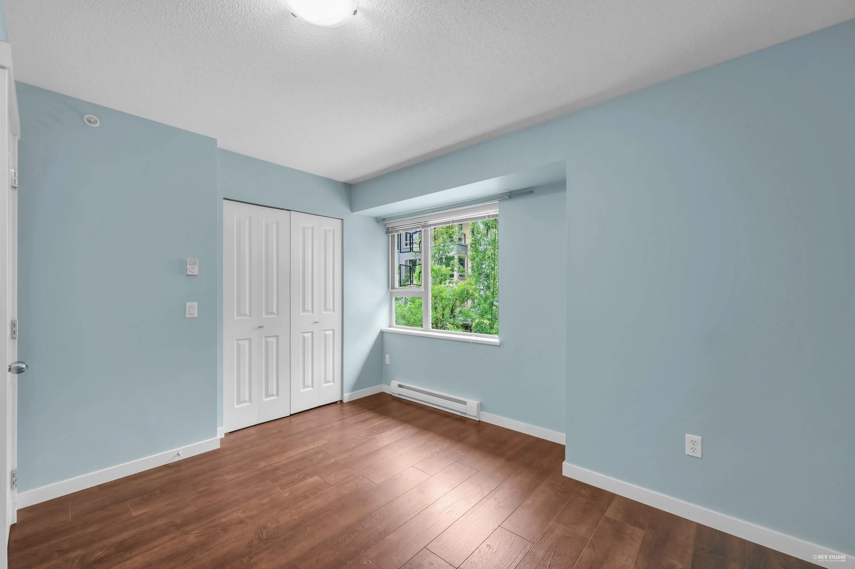 51 9229 University Crescent