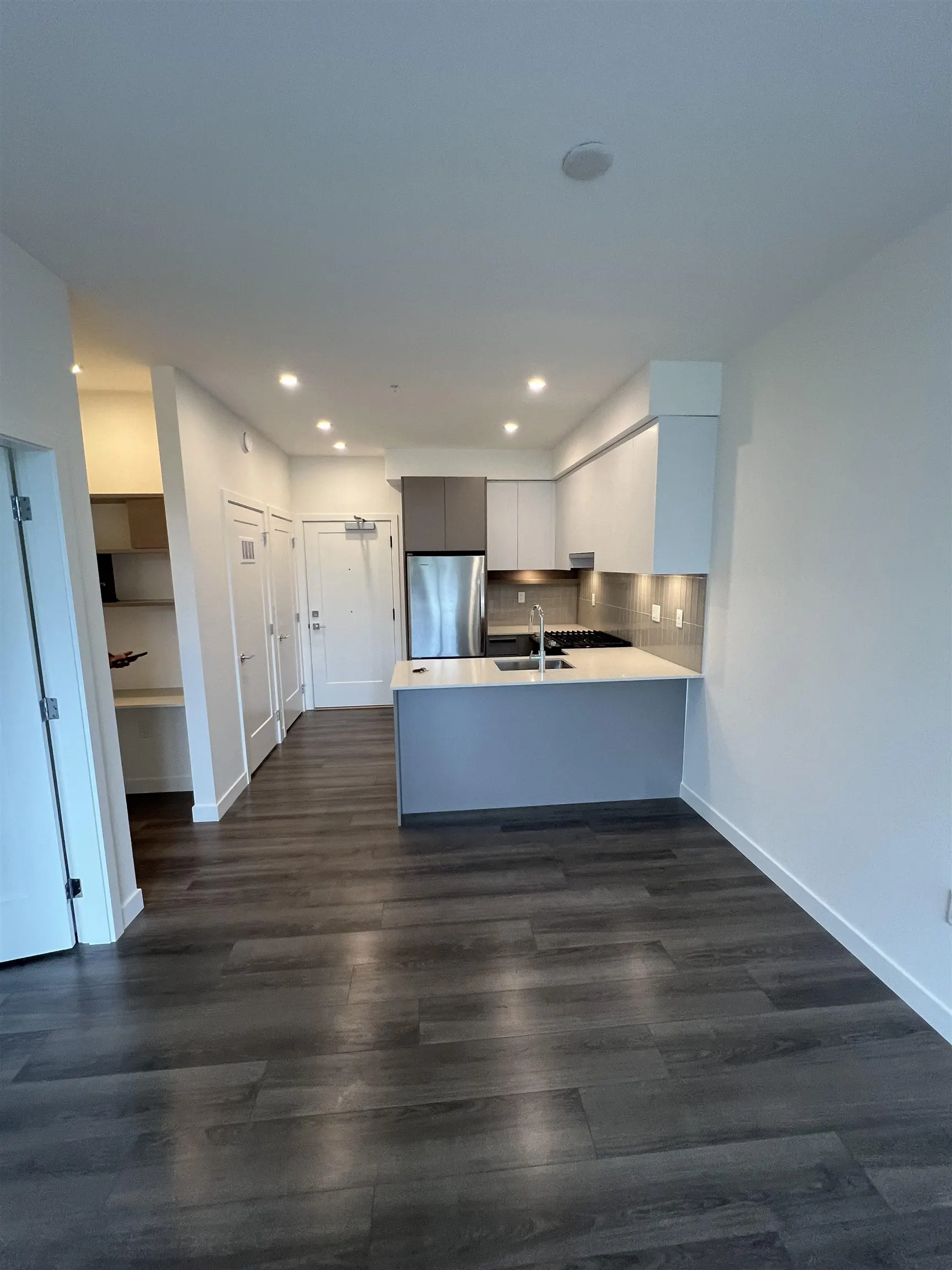 411 13788 76 Avenue