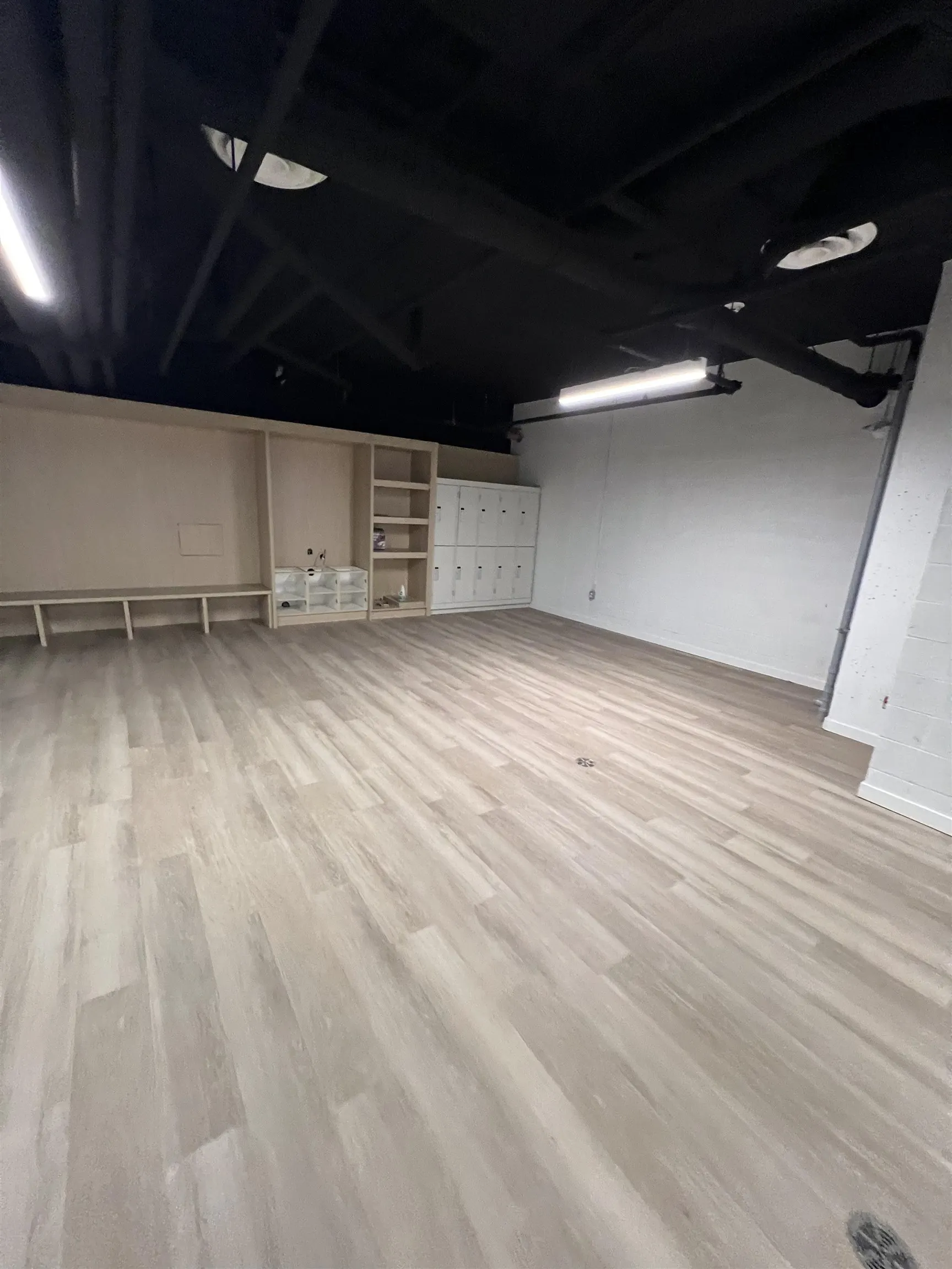 411 13788 76 Avenue