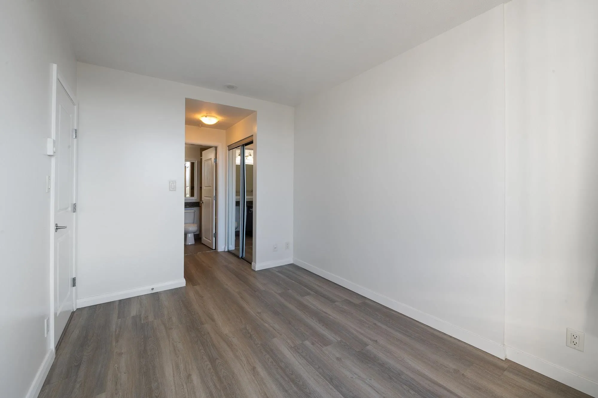 3106 898 Carnarvon Street