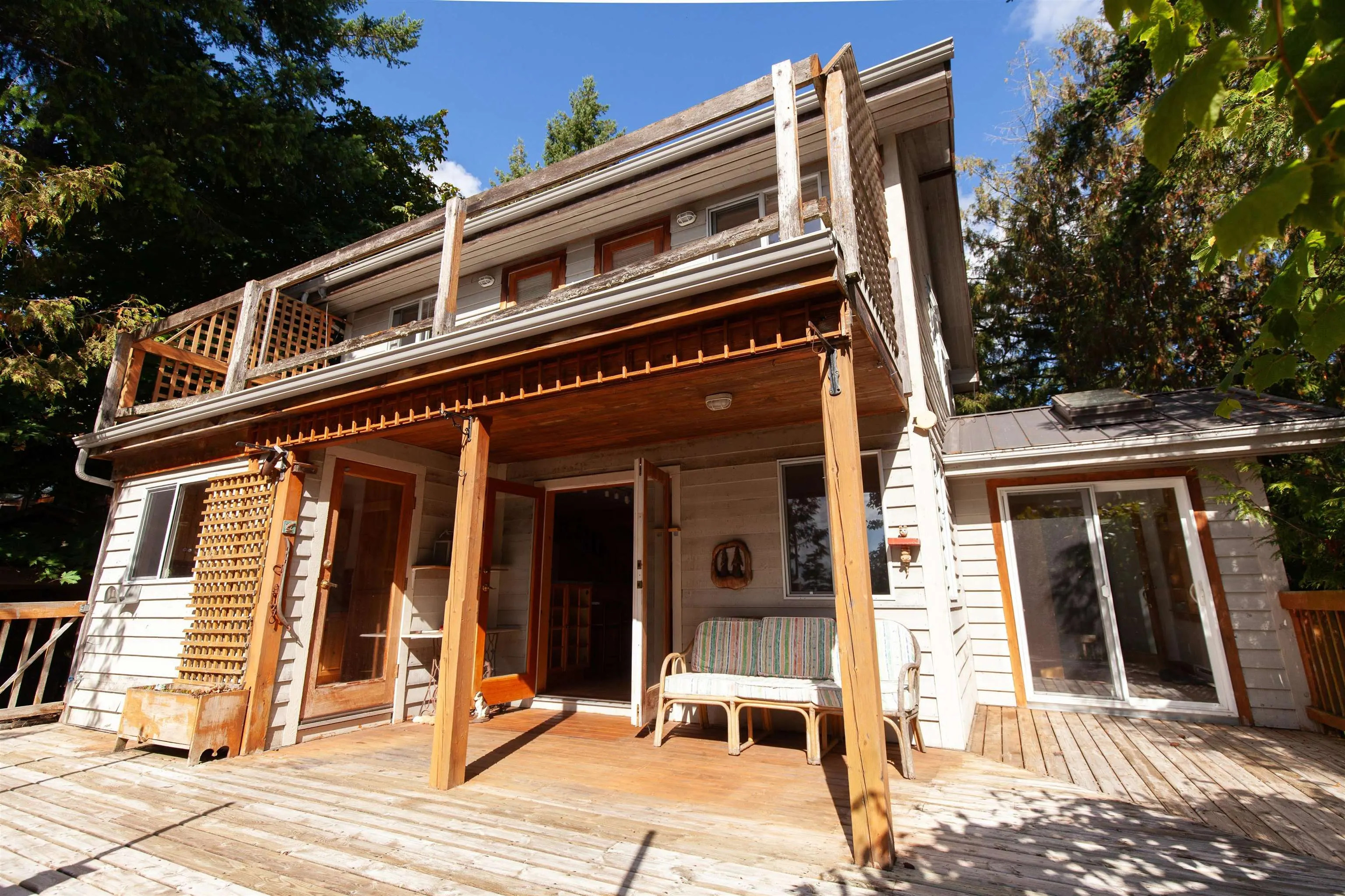 567 Dinner Bay Road
