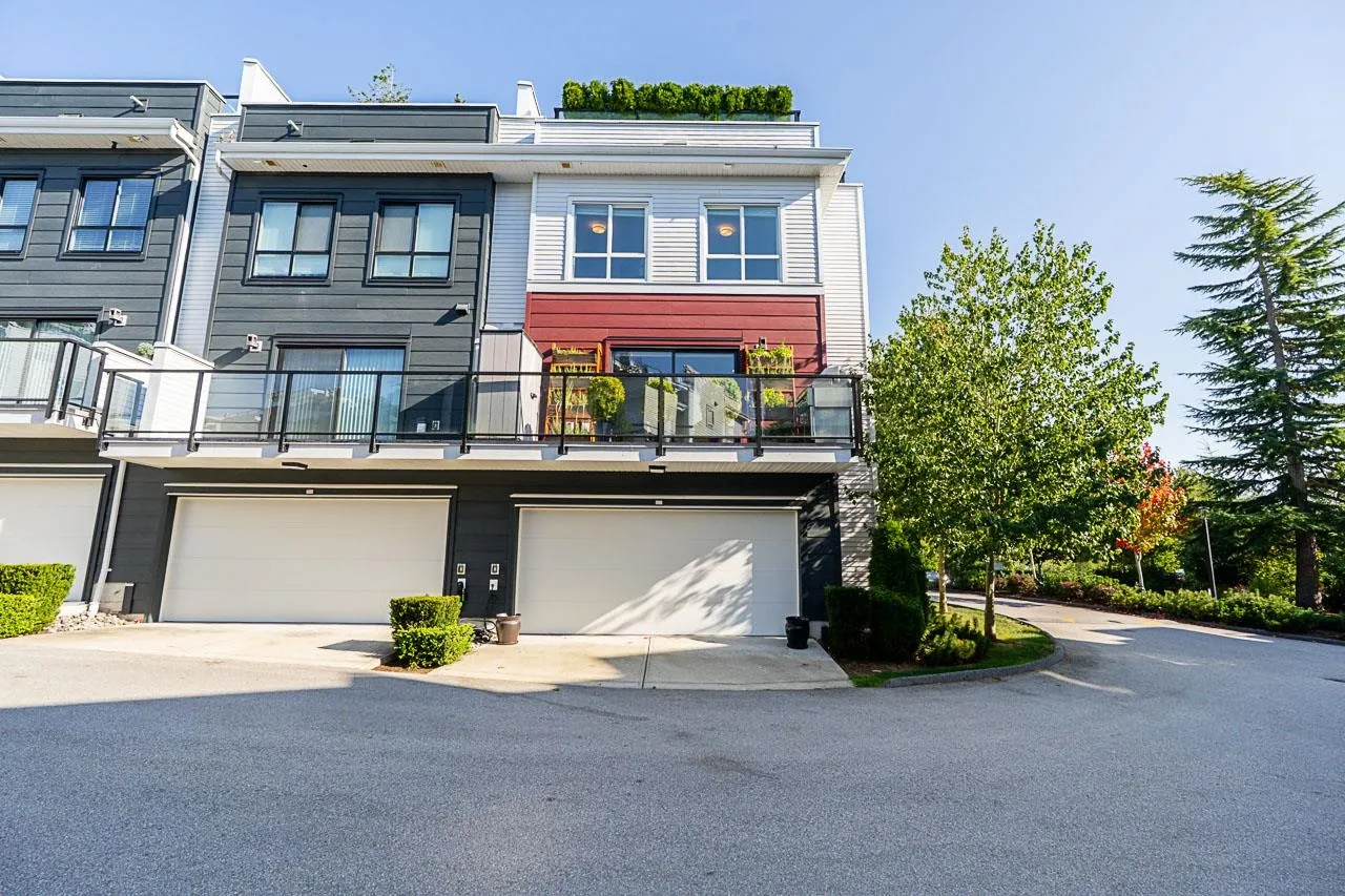 205 2277 Oak Meadows Drive