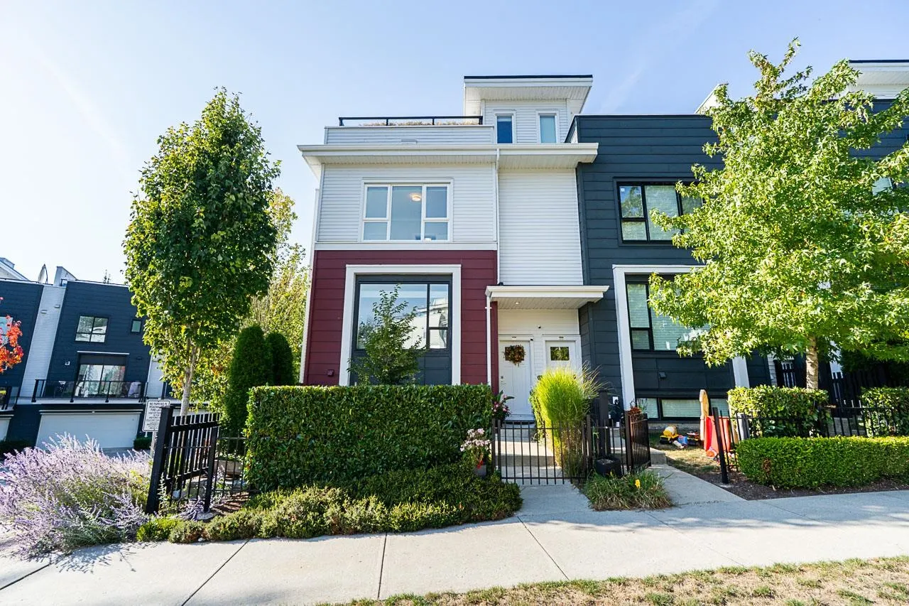 205 2277 Oak Meadows Drive