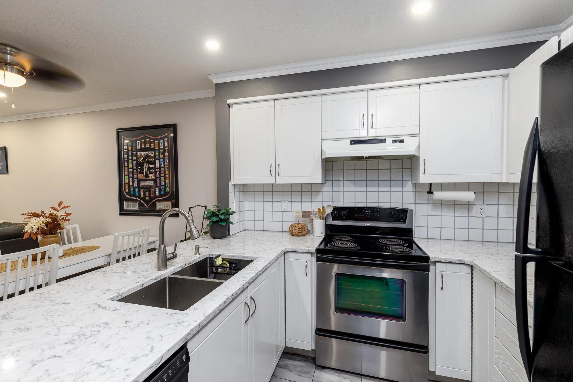 202 3033 Terravista Place