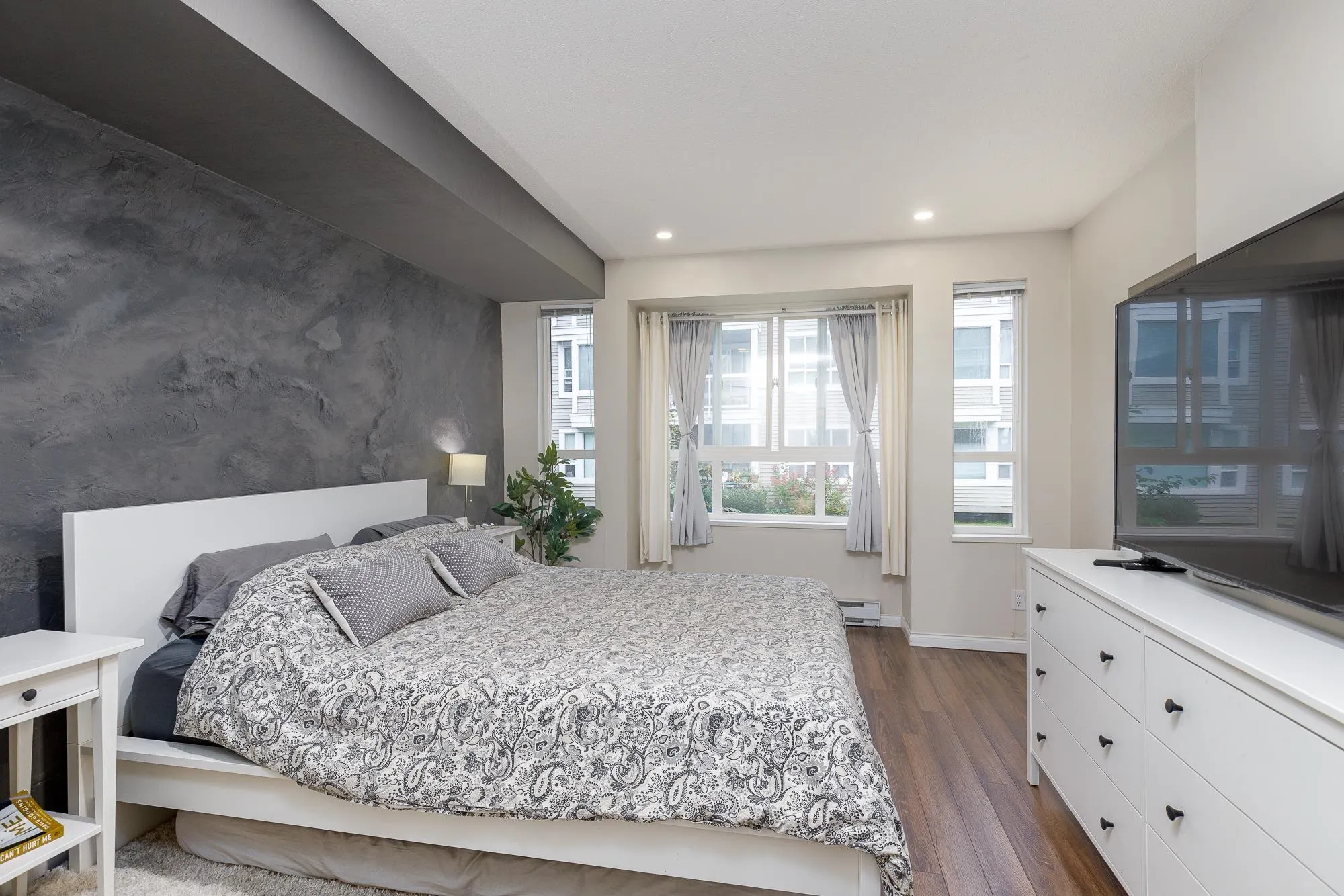 202 3033 Terravista Place