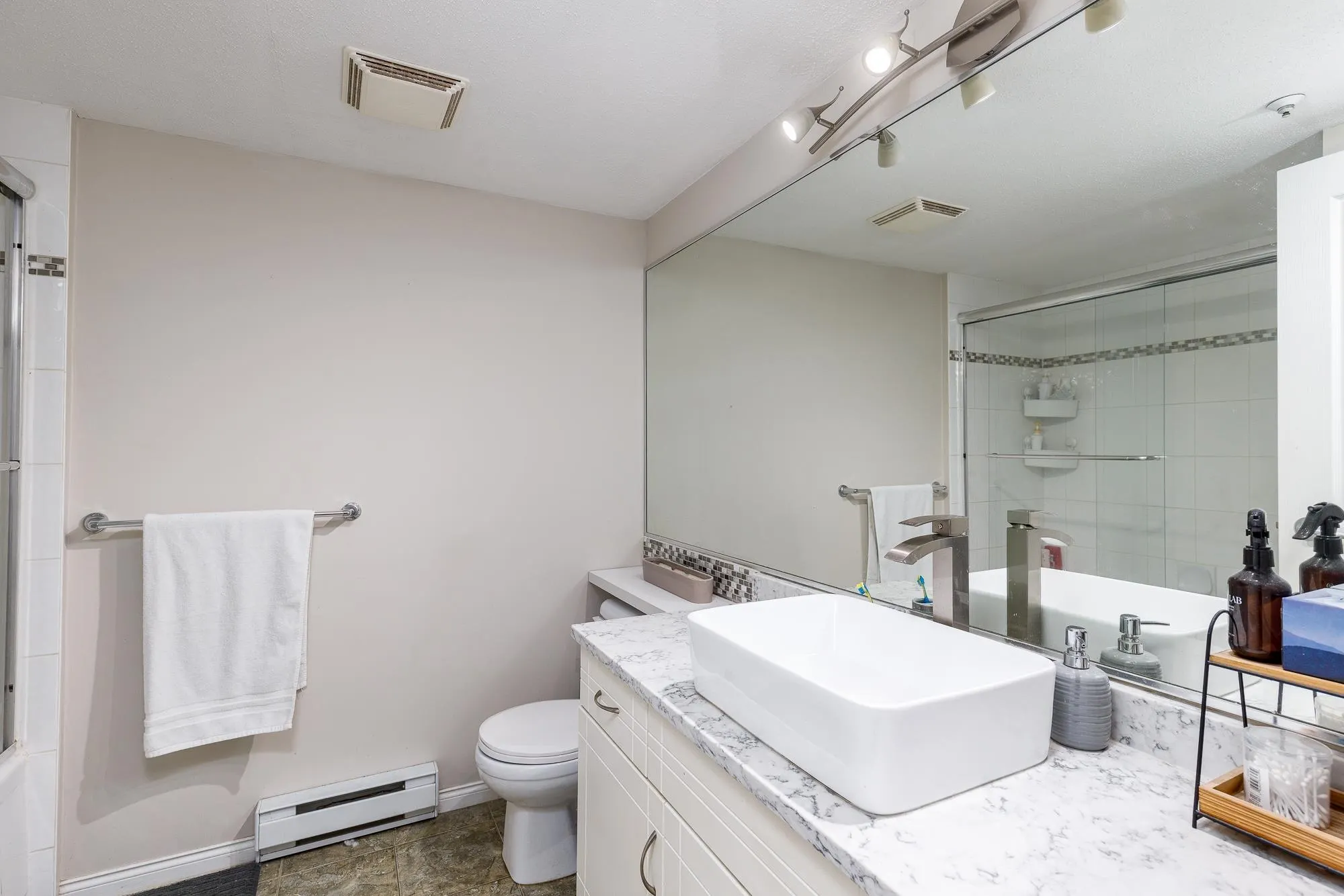 202 3033 Terravista Place