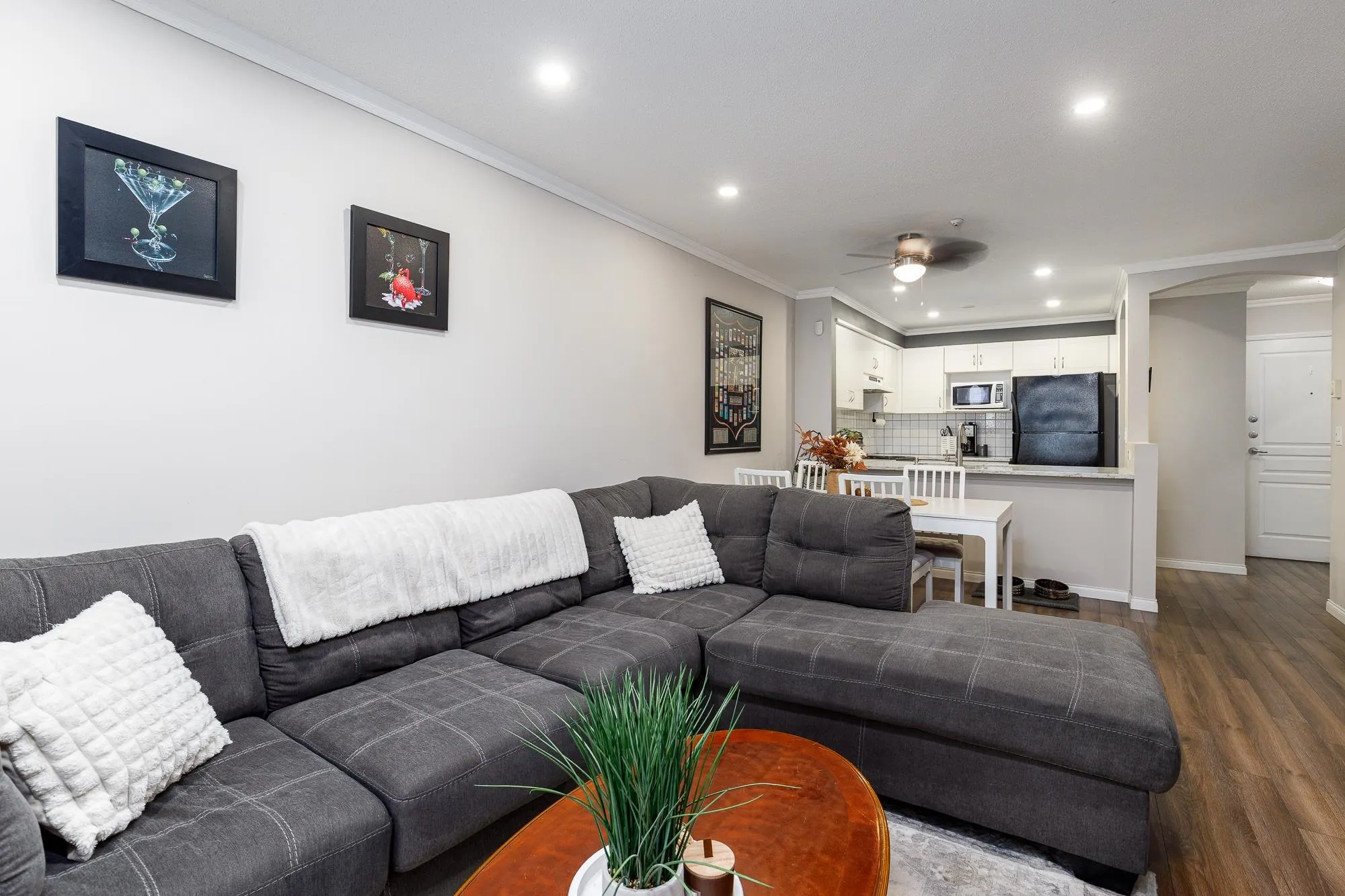 202 3033 Terravista Place