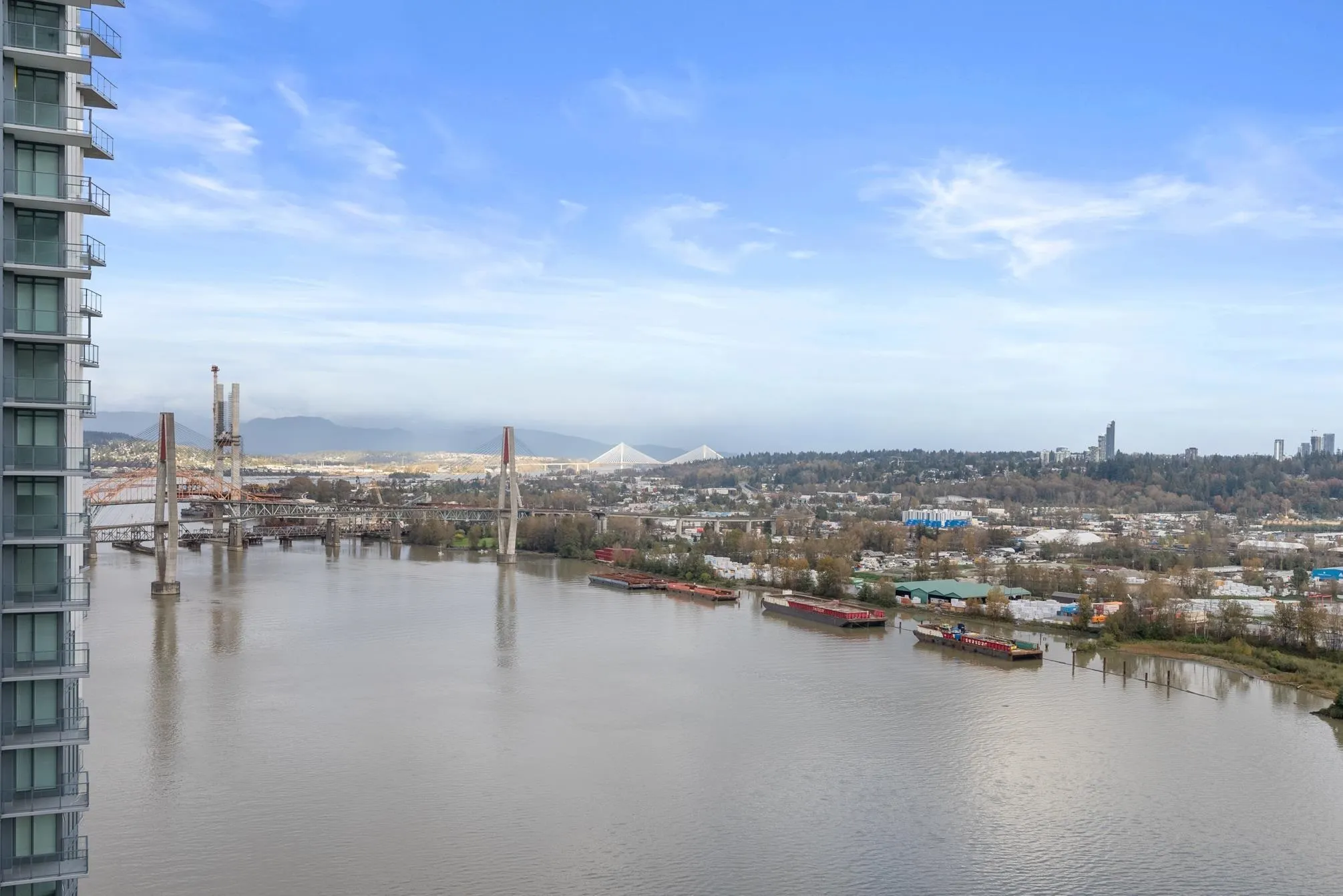 1407 680 Quayside Drive