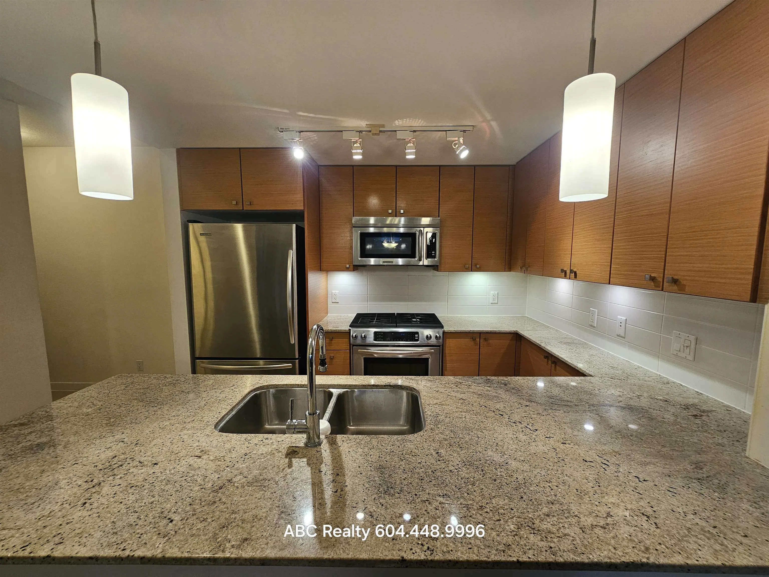 3FL 7362 Elmbridge Way
