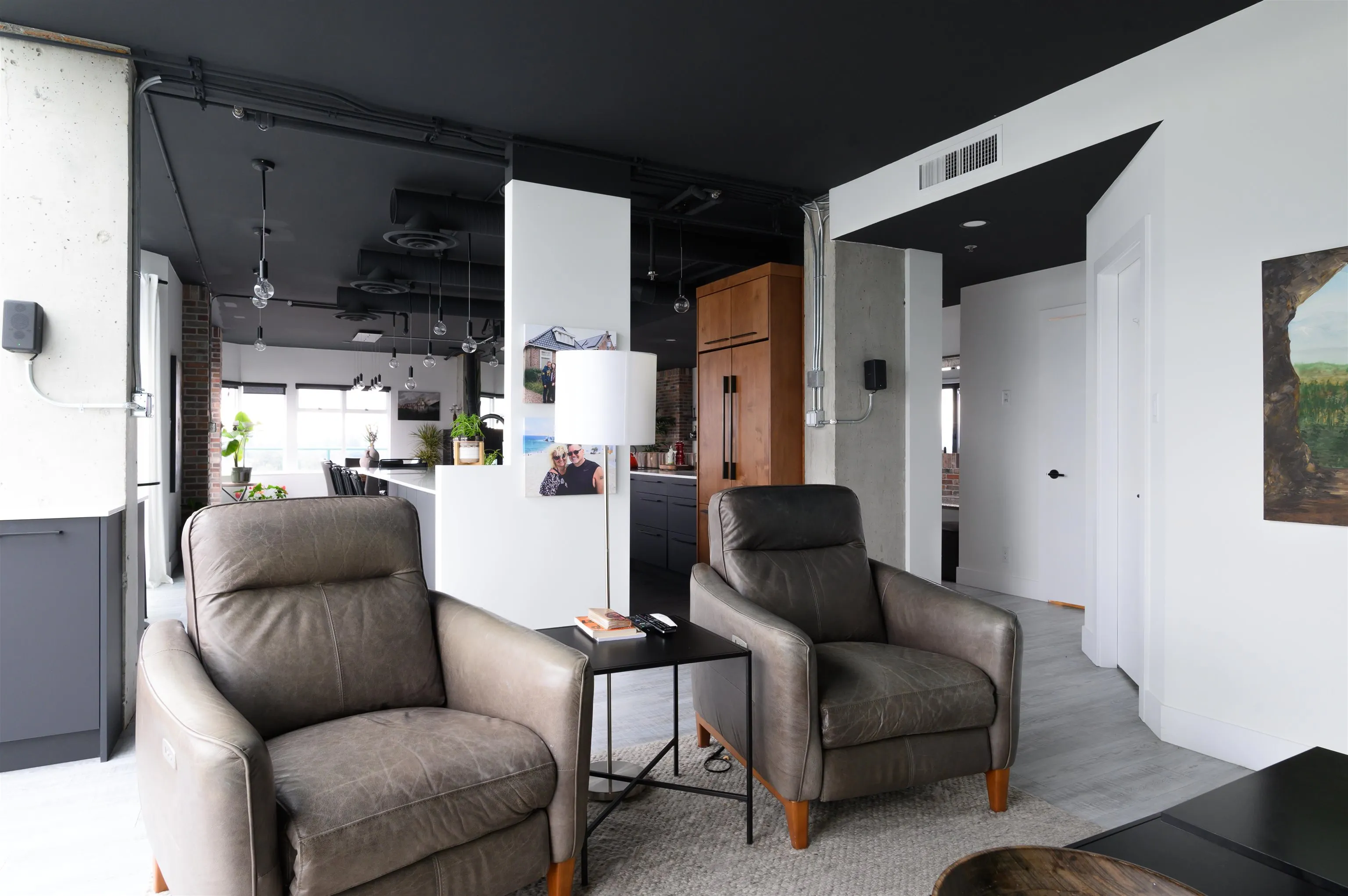 1602 32440 Simon Avenue
