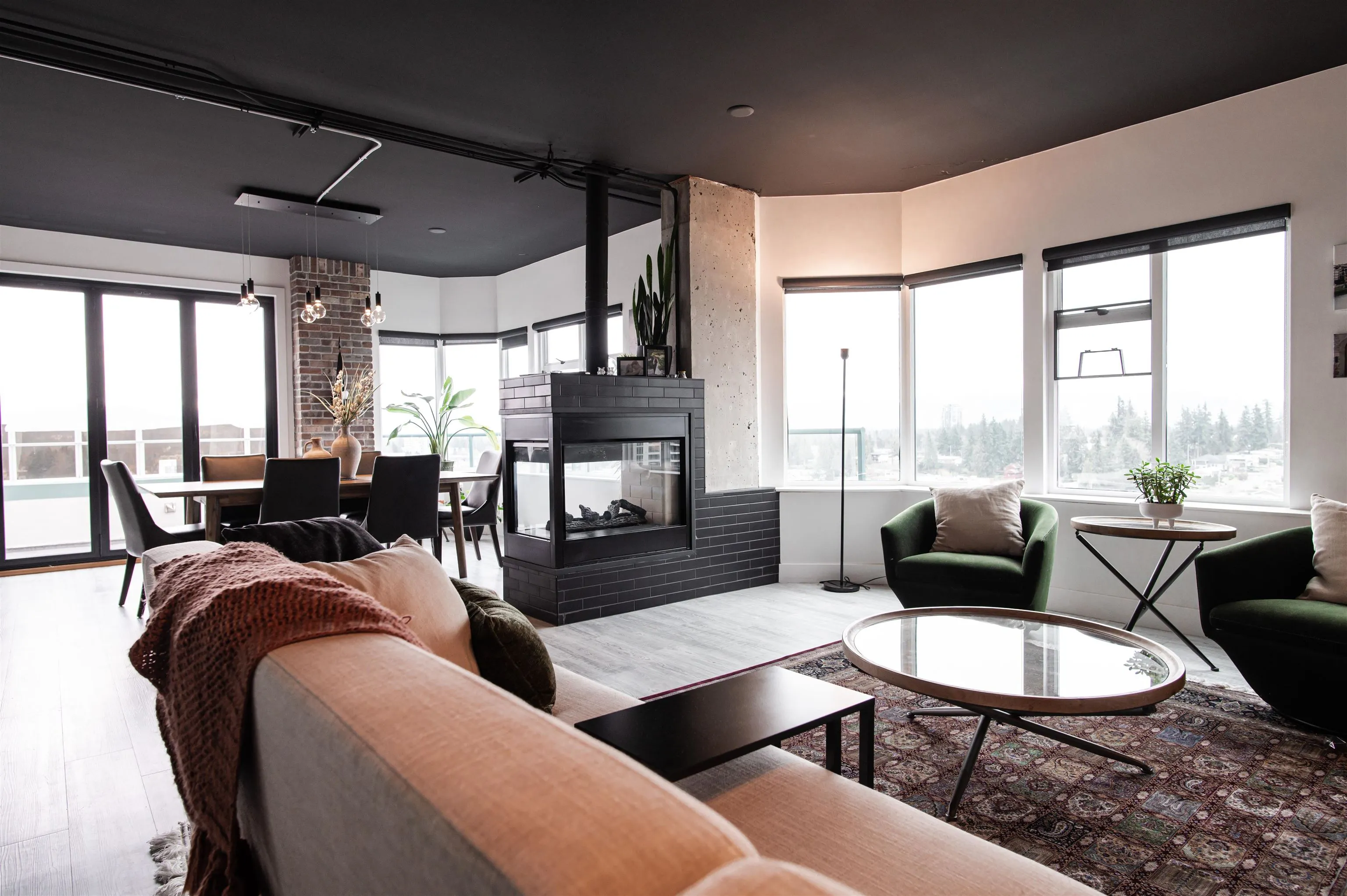 1602 32440 Simon Avenue