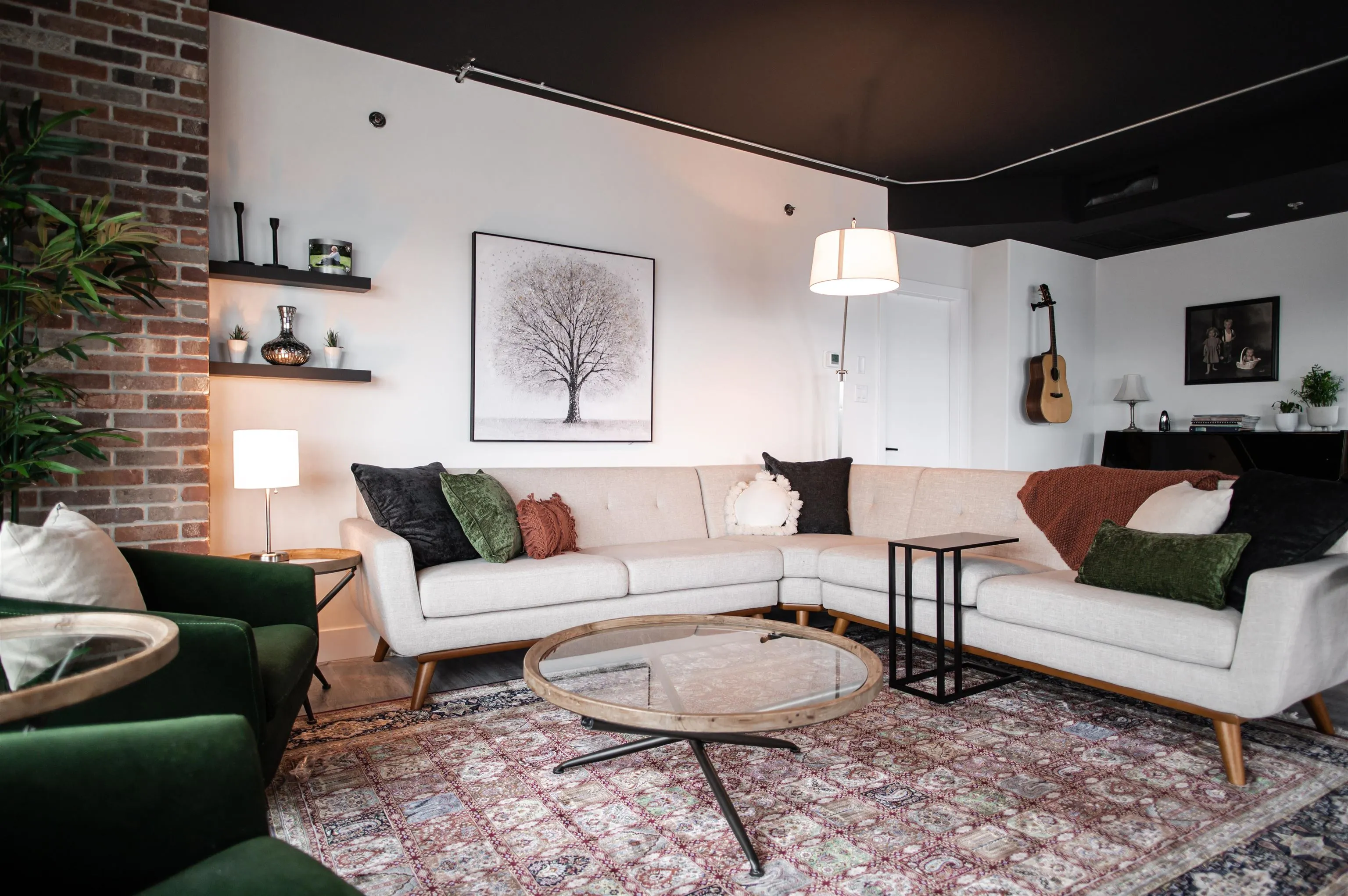 1602 32440 Simon Avenue