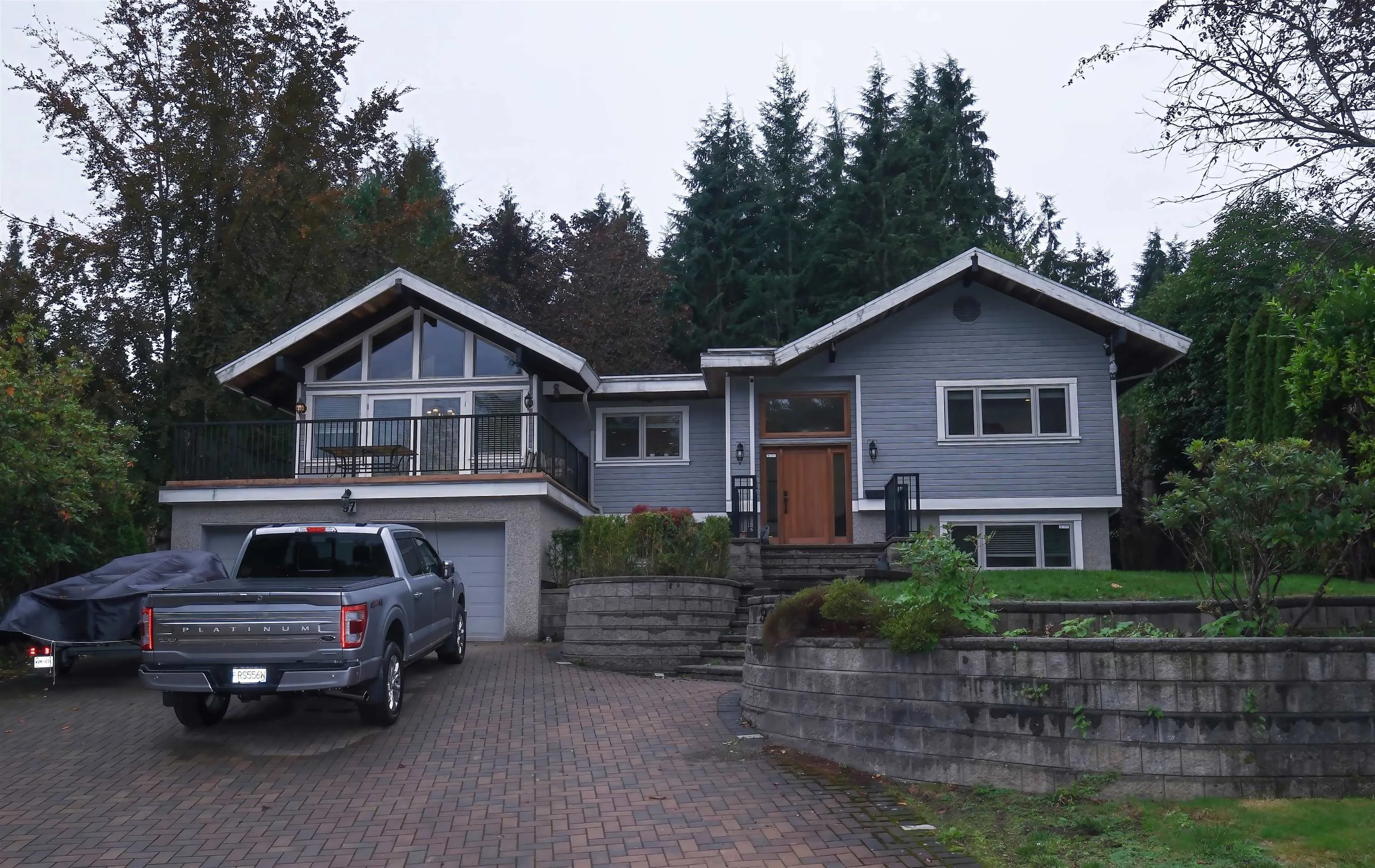 97 Deep Dene Place
